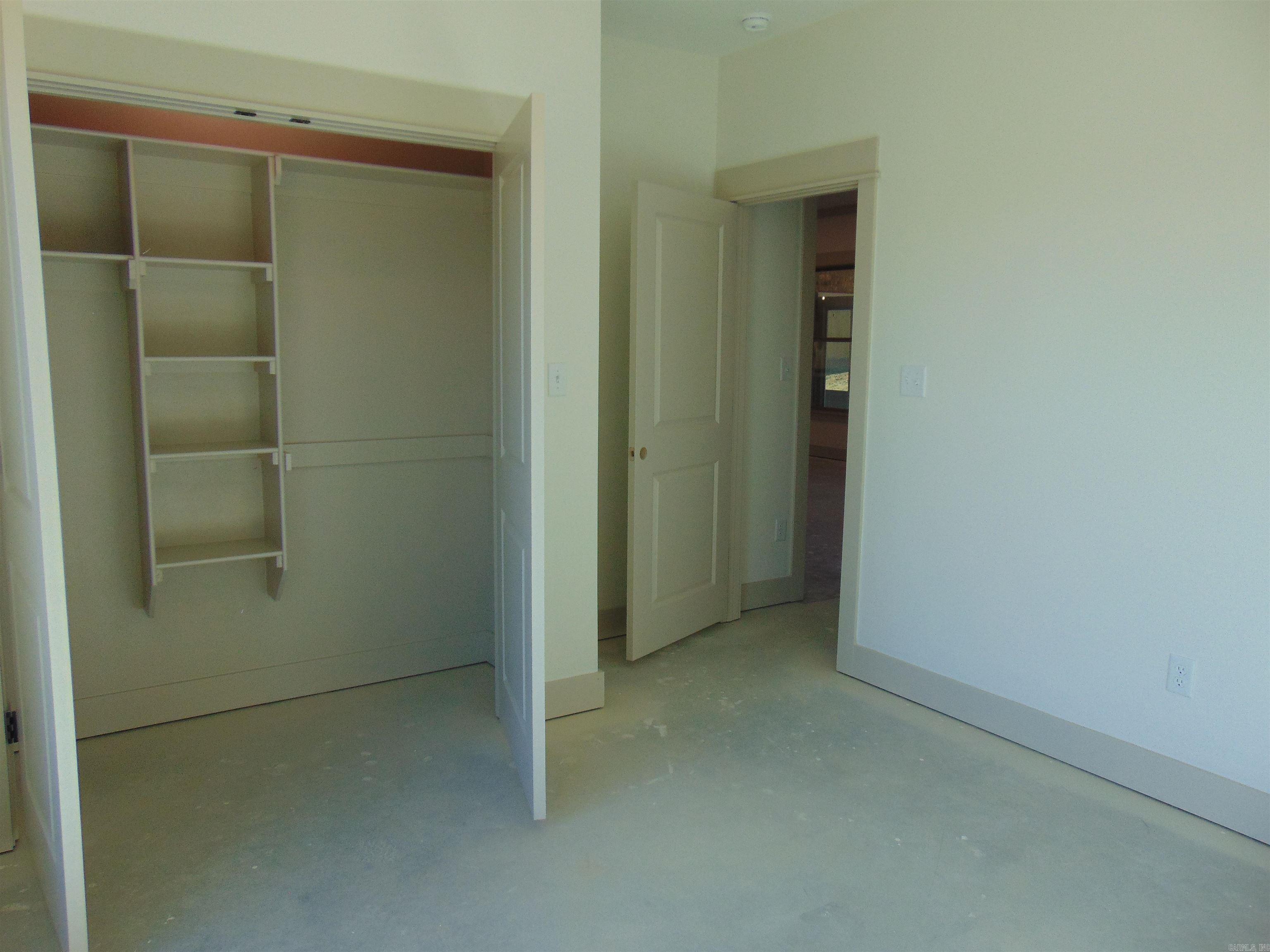 RIDGE VIEW - Residential