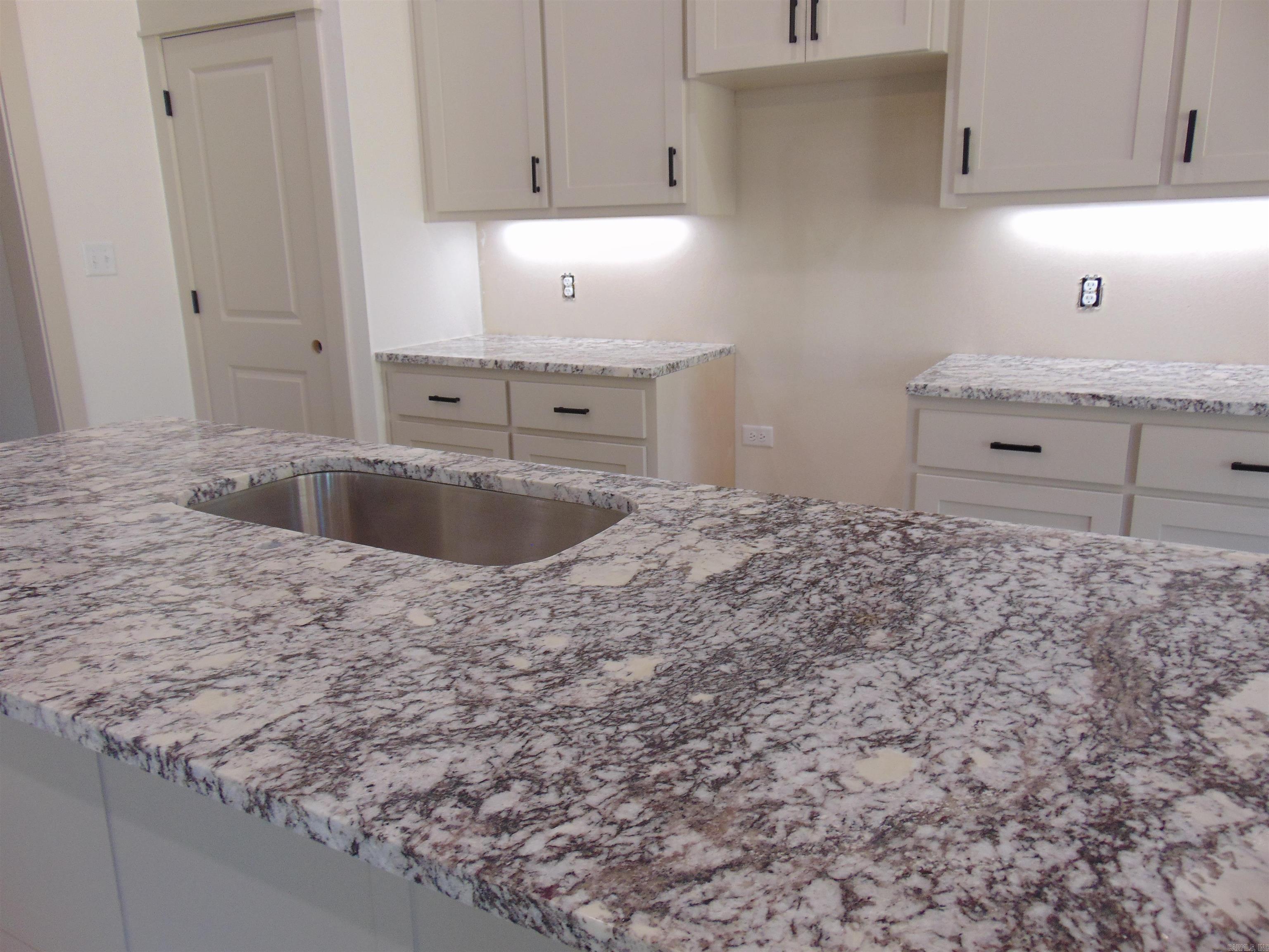 RIDGE VIEW - Residential