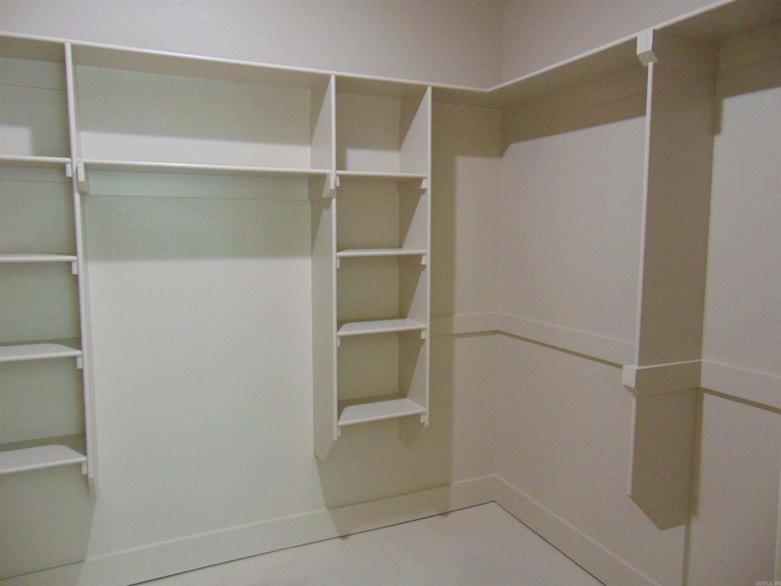 RIDGE VIEW - Residential