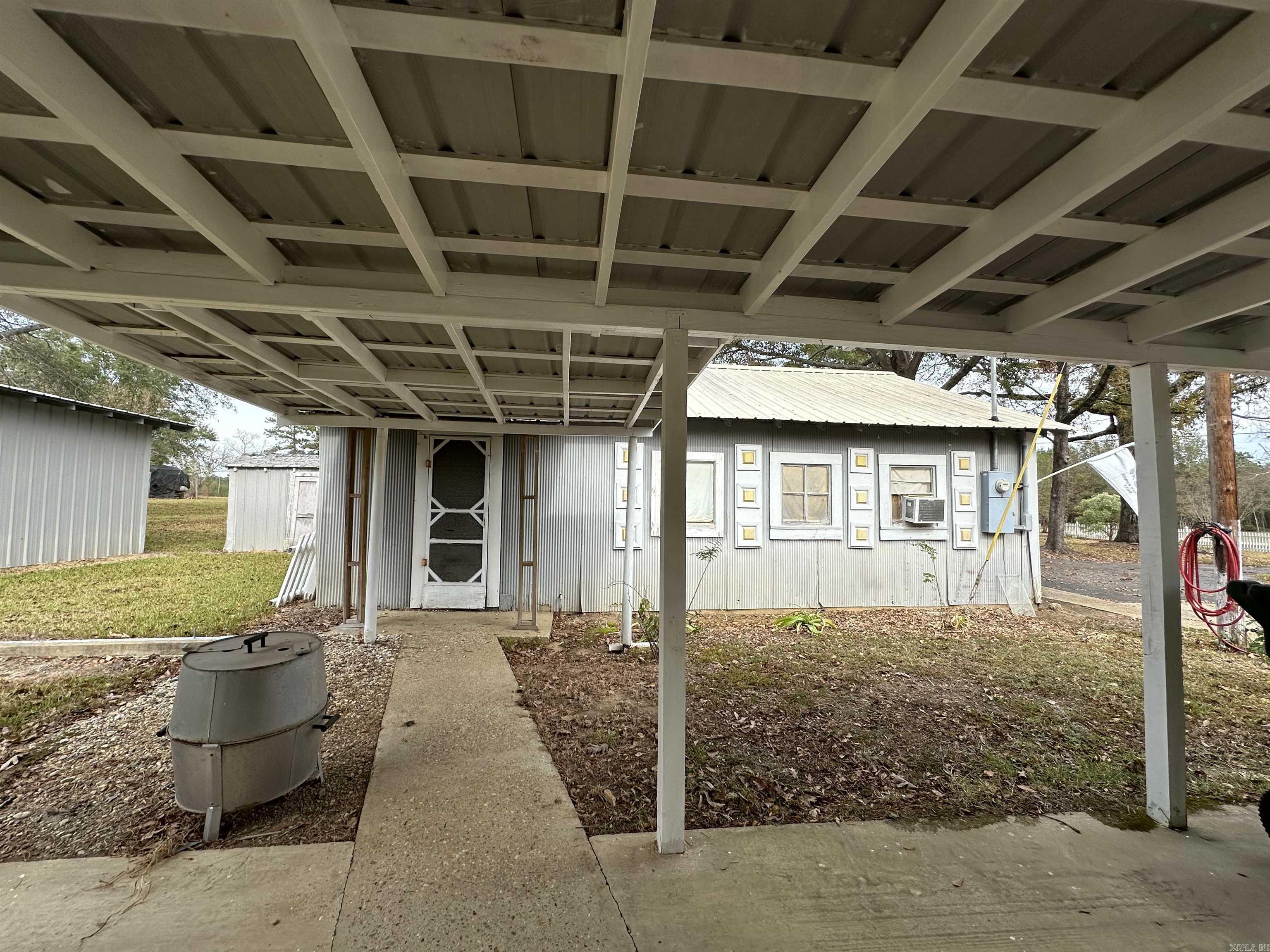 Metes & Bounds - Residential