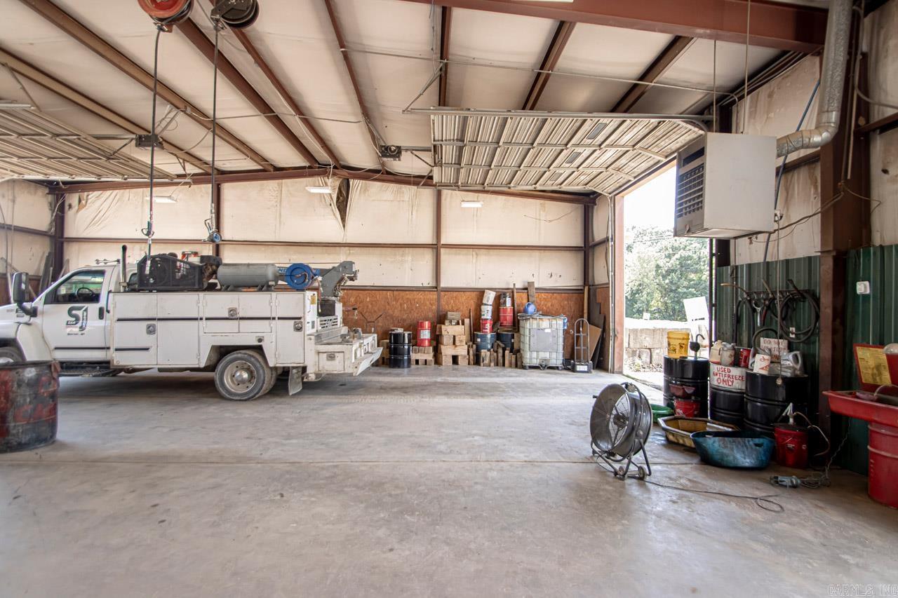 Metes & Bounds - Commercial Sale