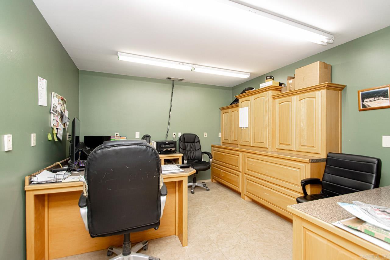 Metes & Bounds - Commercial Sale