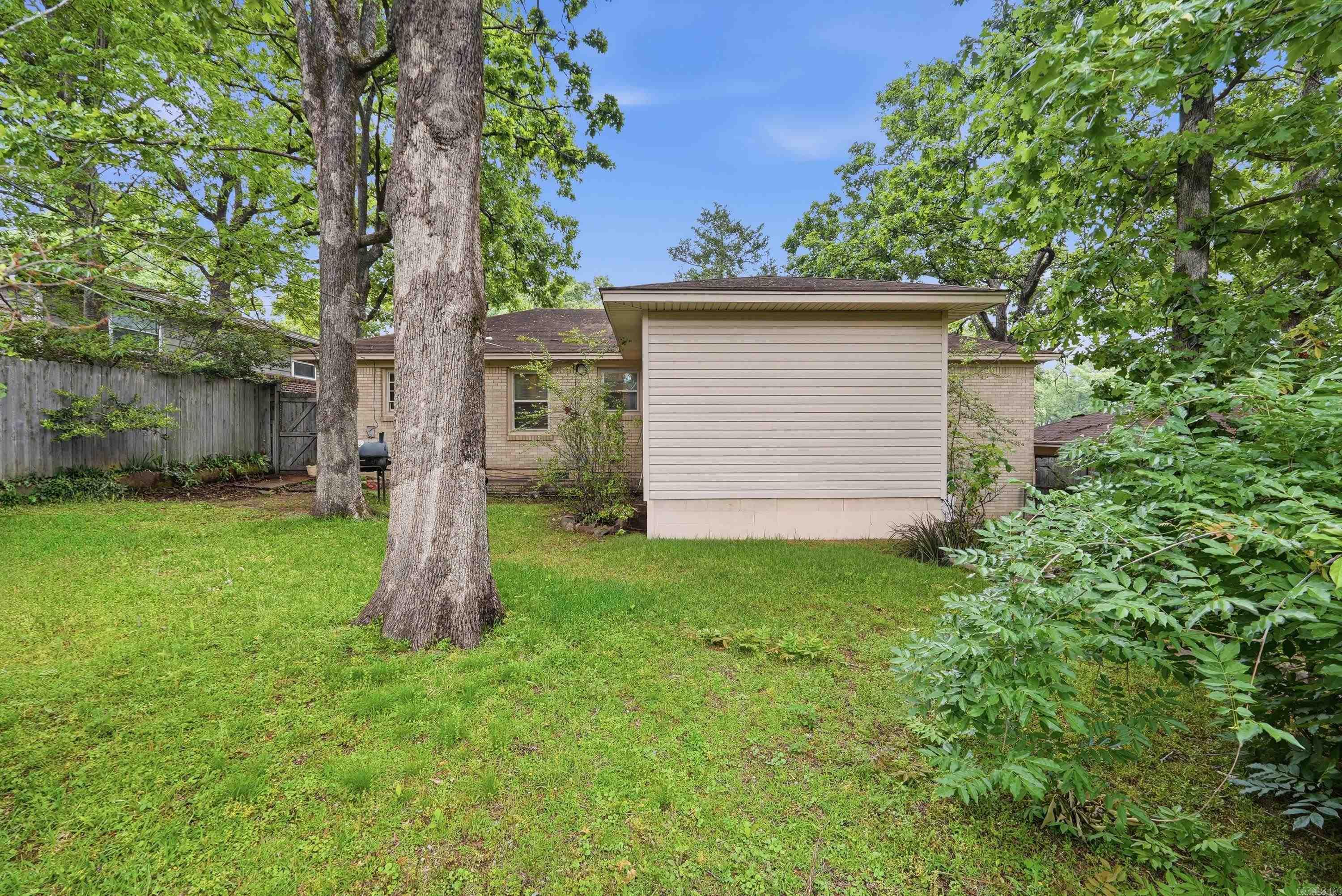 PARK HILL WEST ADDN - Residential