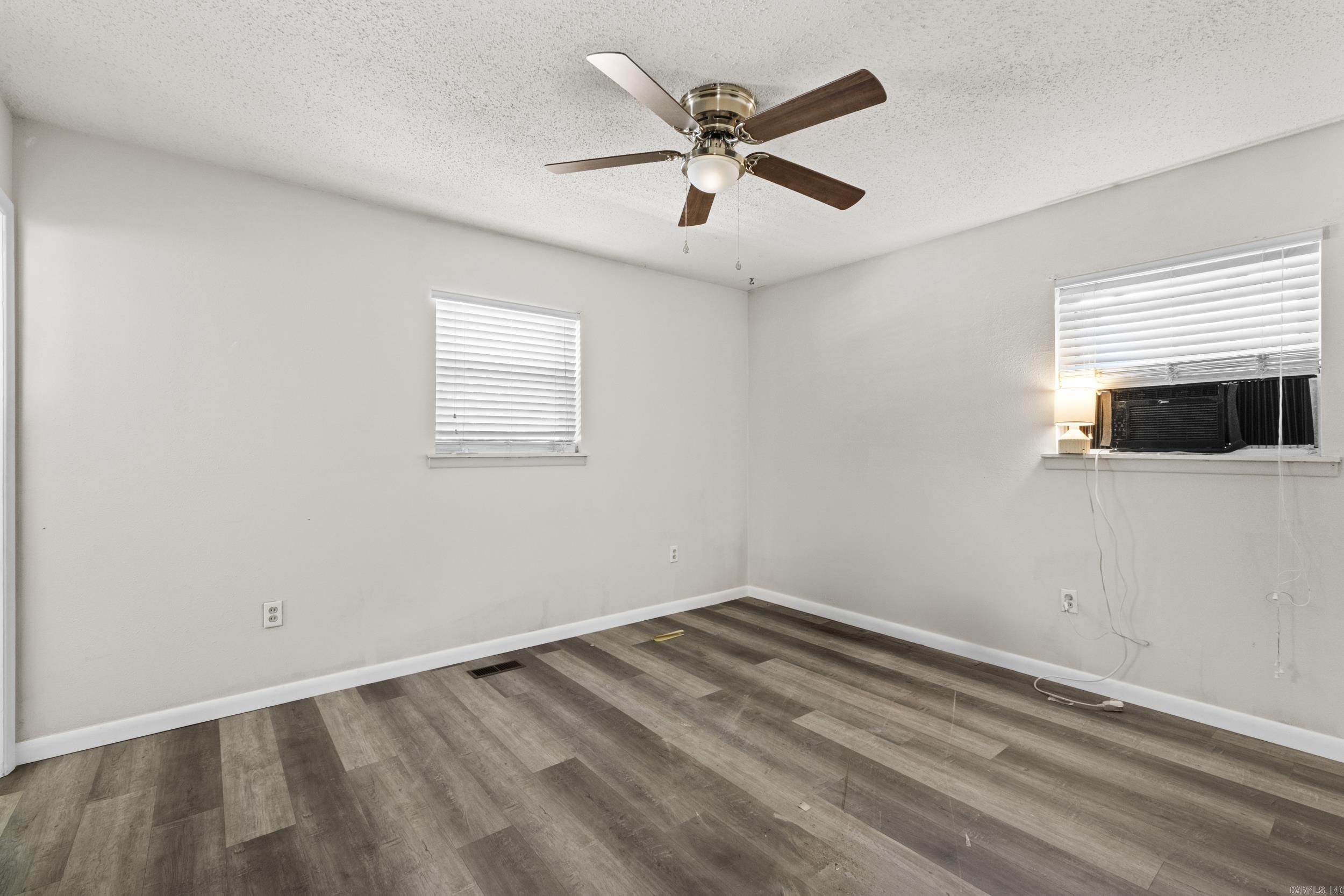 PARK HILL - Residential