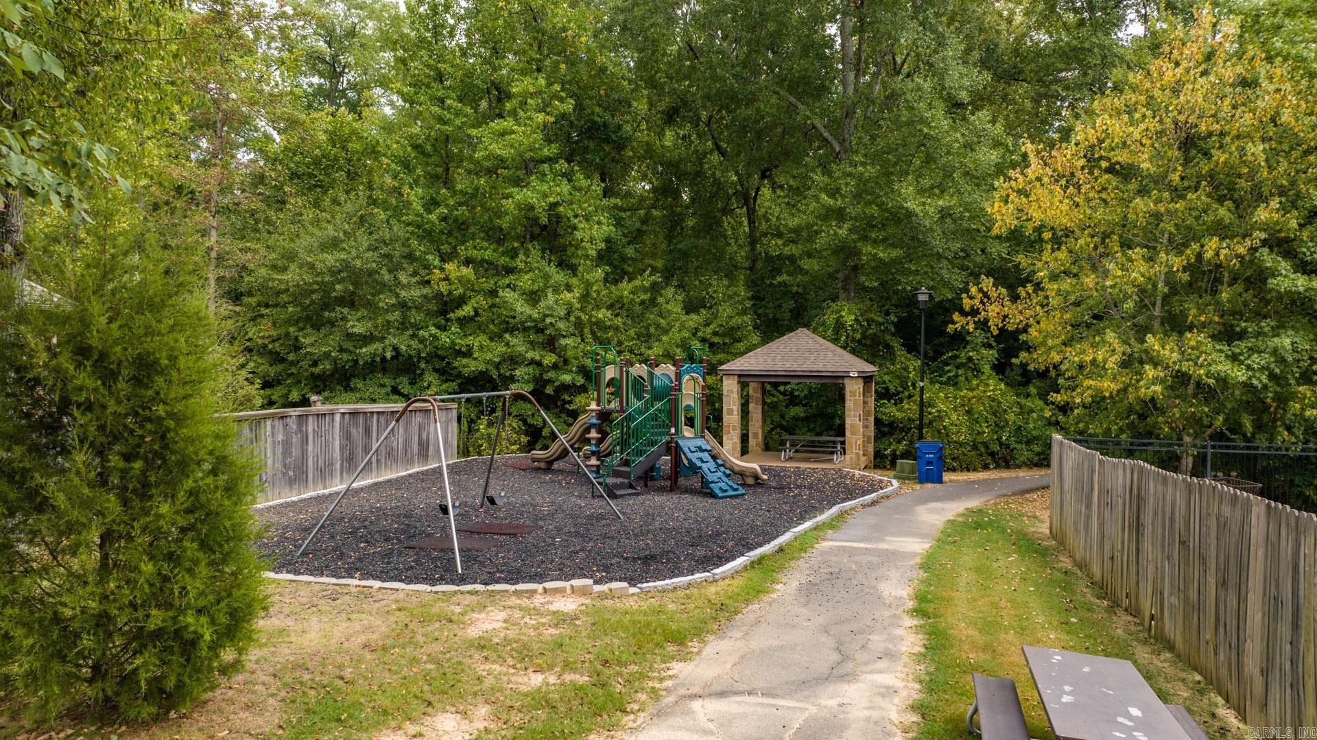 MAUMELLE VALLEY ESTATES - Residential