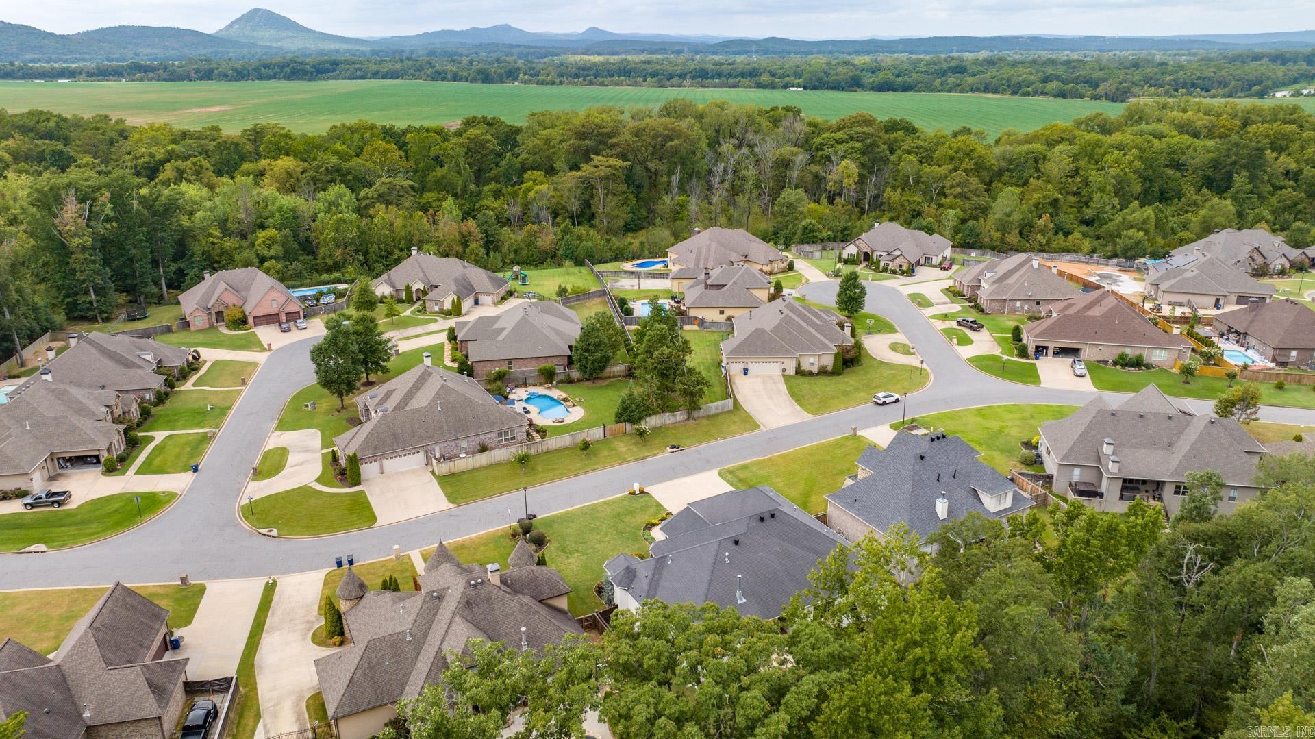 MAUMELLE VALLEY ESTATES - Residential