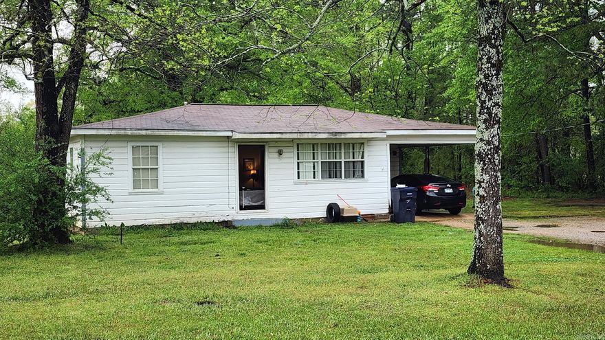 This 2 bedroom, 1 bathroom home is a perfect addition to your rental portfolio! Currently tenant occupied, this property offers steady income from day one.  Tucked away with a private drive, this cozy home features a simple, functional layout and sits on a spacious lot with mature trees offering shade and privacy. Located in Star City, it’s close to town amenities while maintaining a peaceful, residential feel.