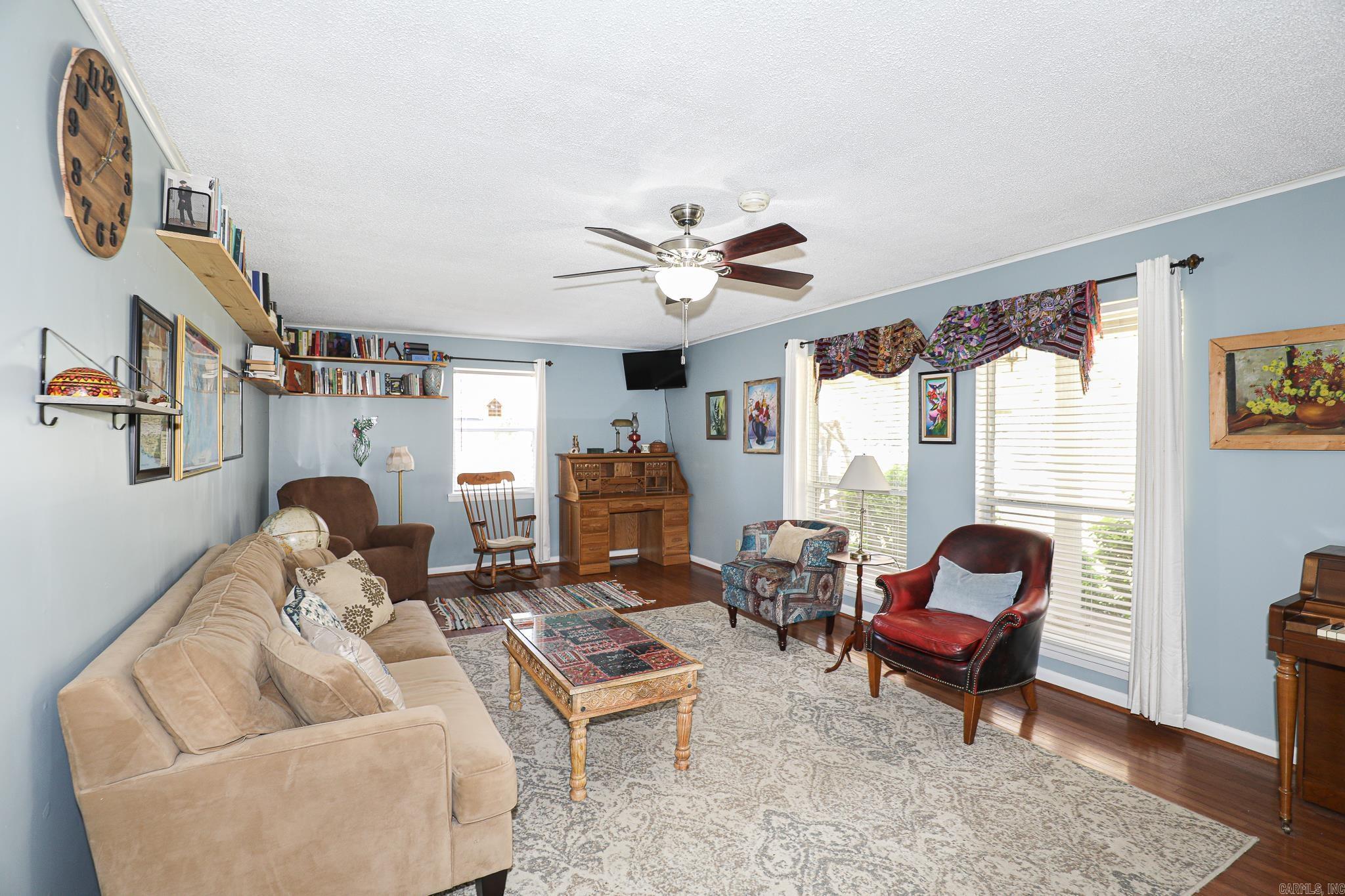 JAMESON - Residential