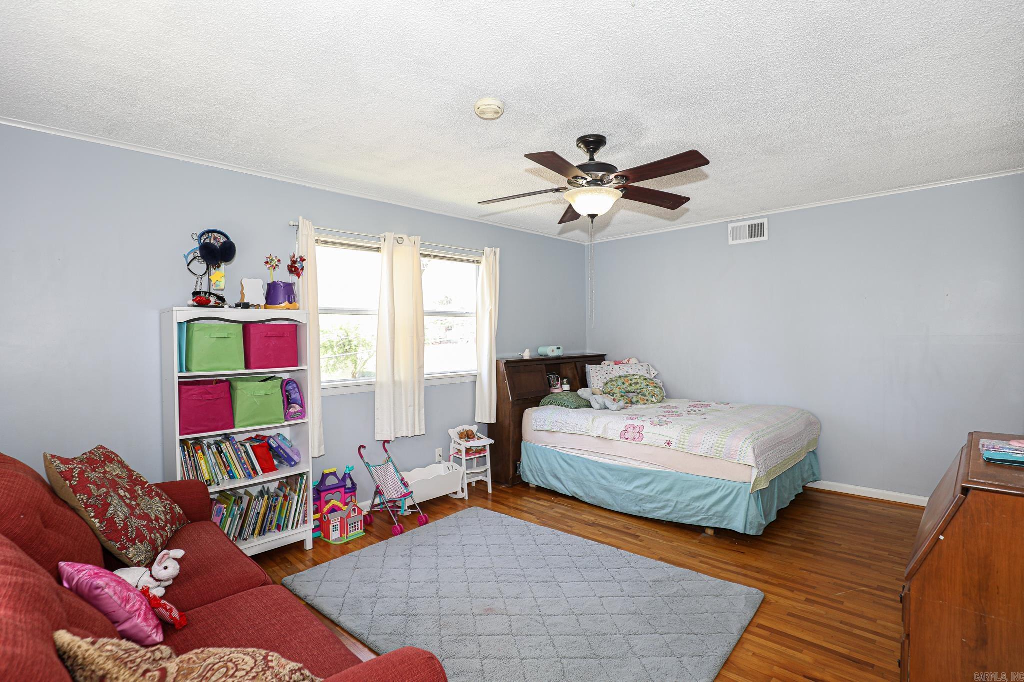 JAMESON - Residential