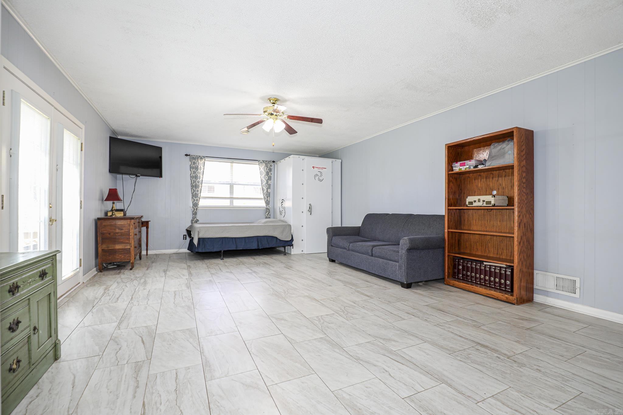 JAMESON - Residential