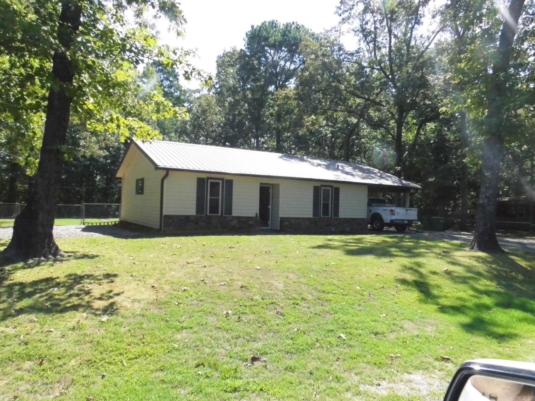 TIFFANY MANOR - Residential