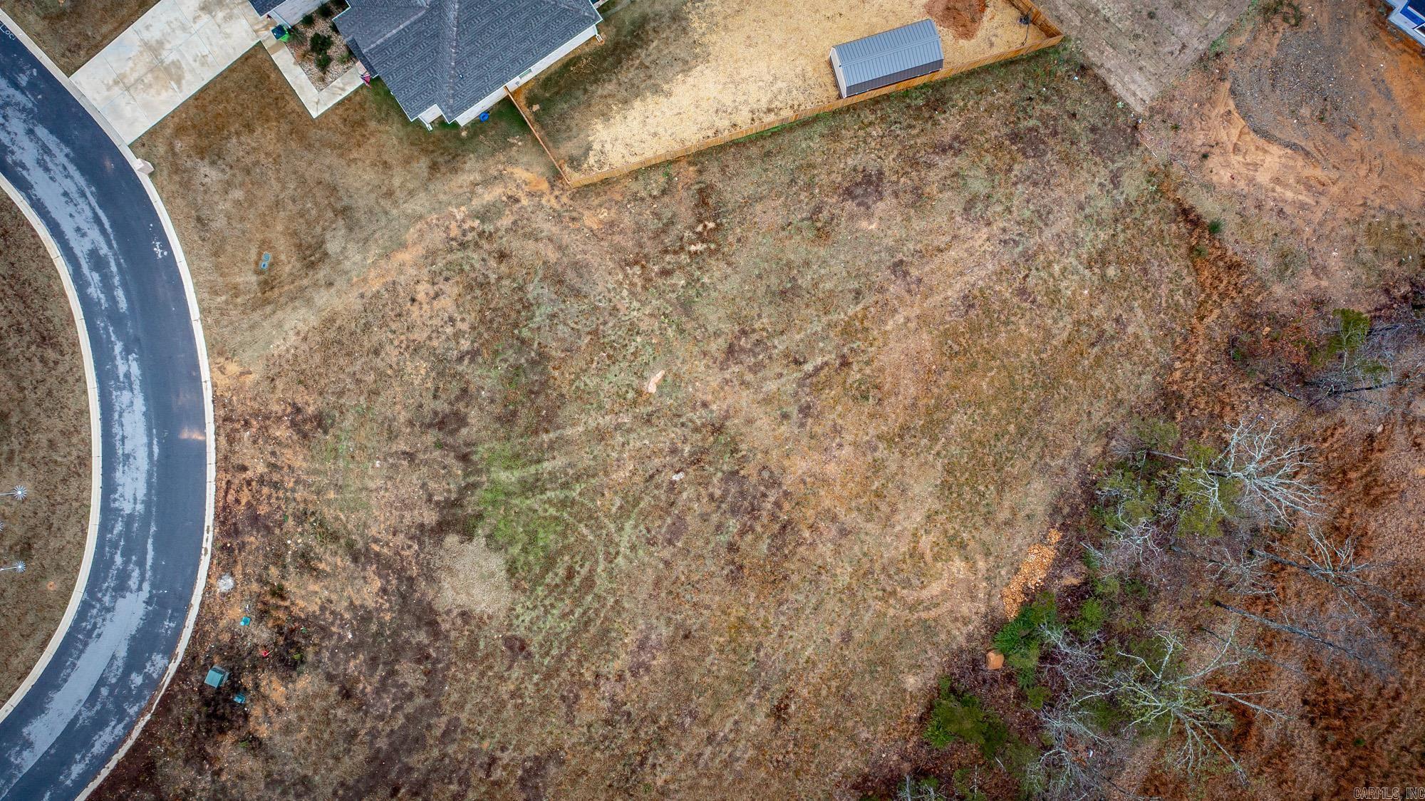 HIDDEN VALLEY ESTATES - Land