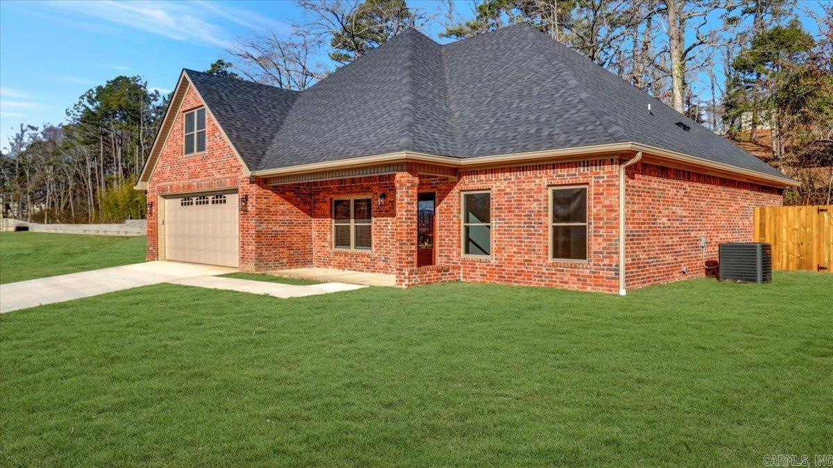 WAYMAKER WAY - Residential