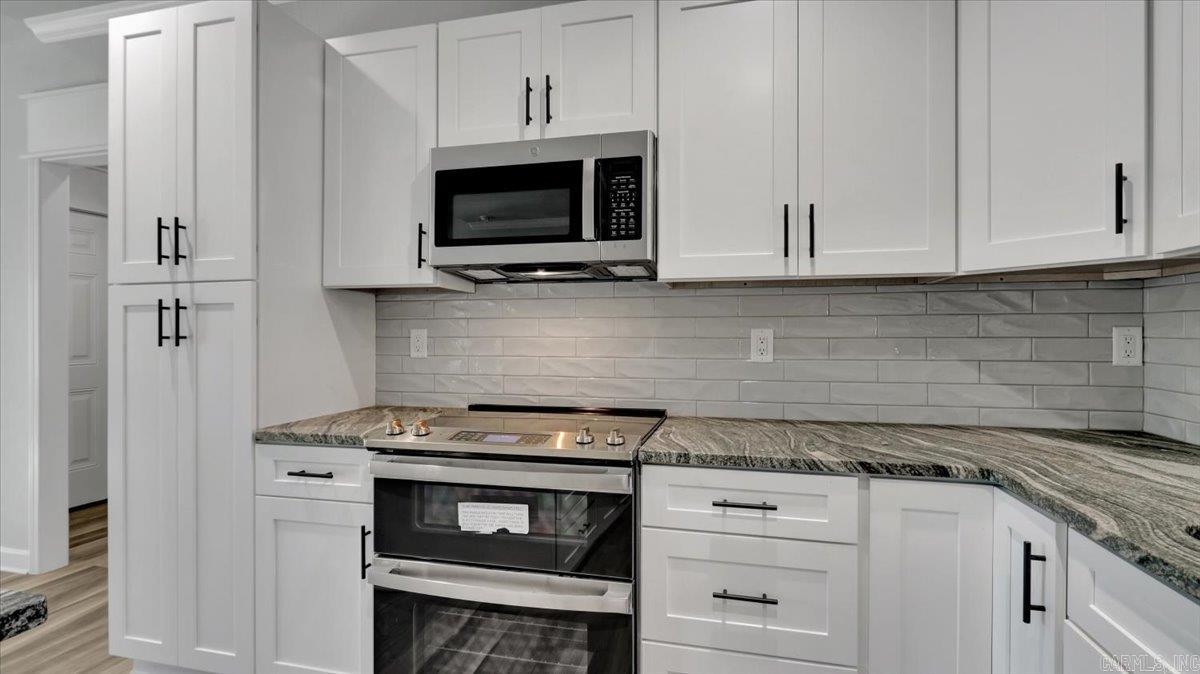 WAYMAKER WAY - Residential