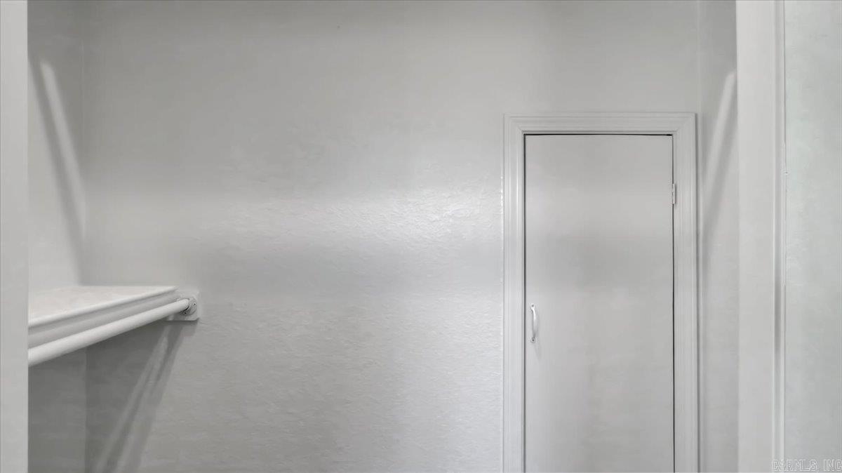 WAYMAKER WAY - Residential