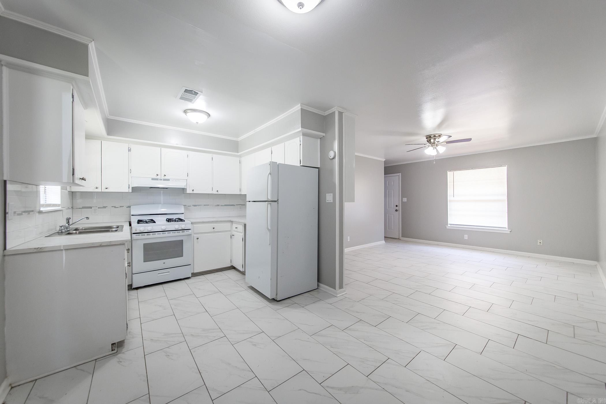 Metes & Bounds - Residential Lease