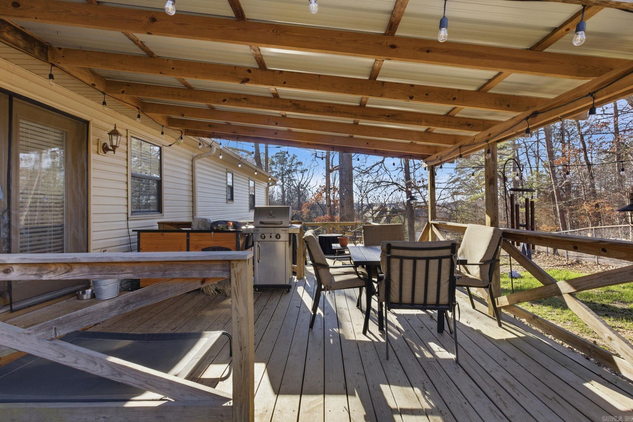 SPRINGHILL MANOR WEST - Residential