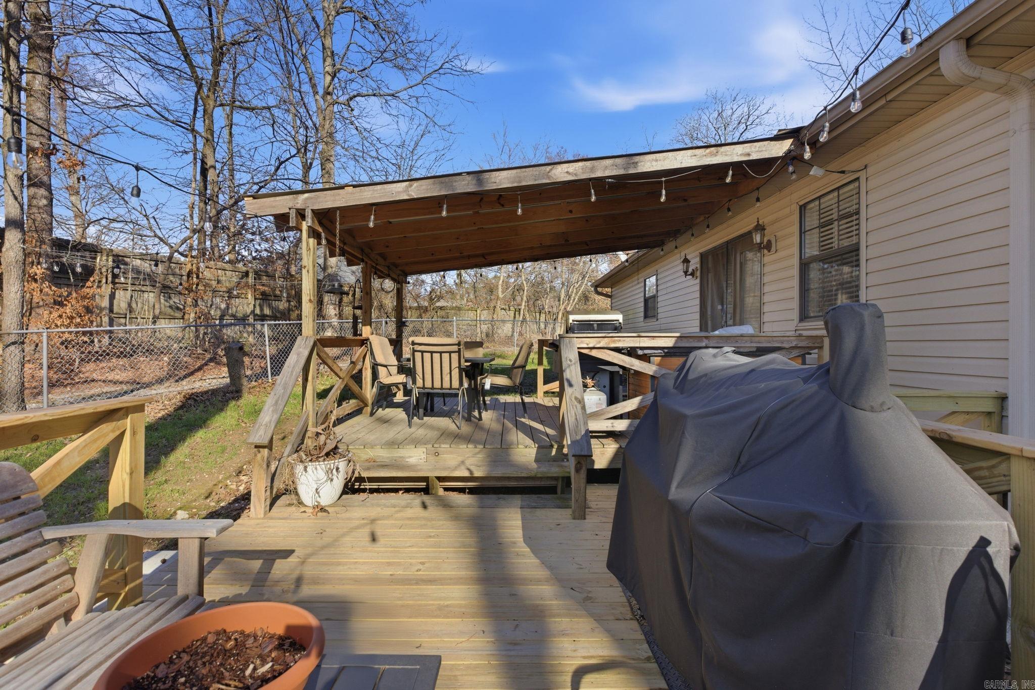 SPRINGHILL MANOR WEST - Residential