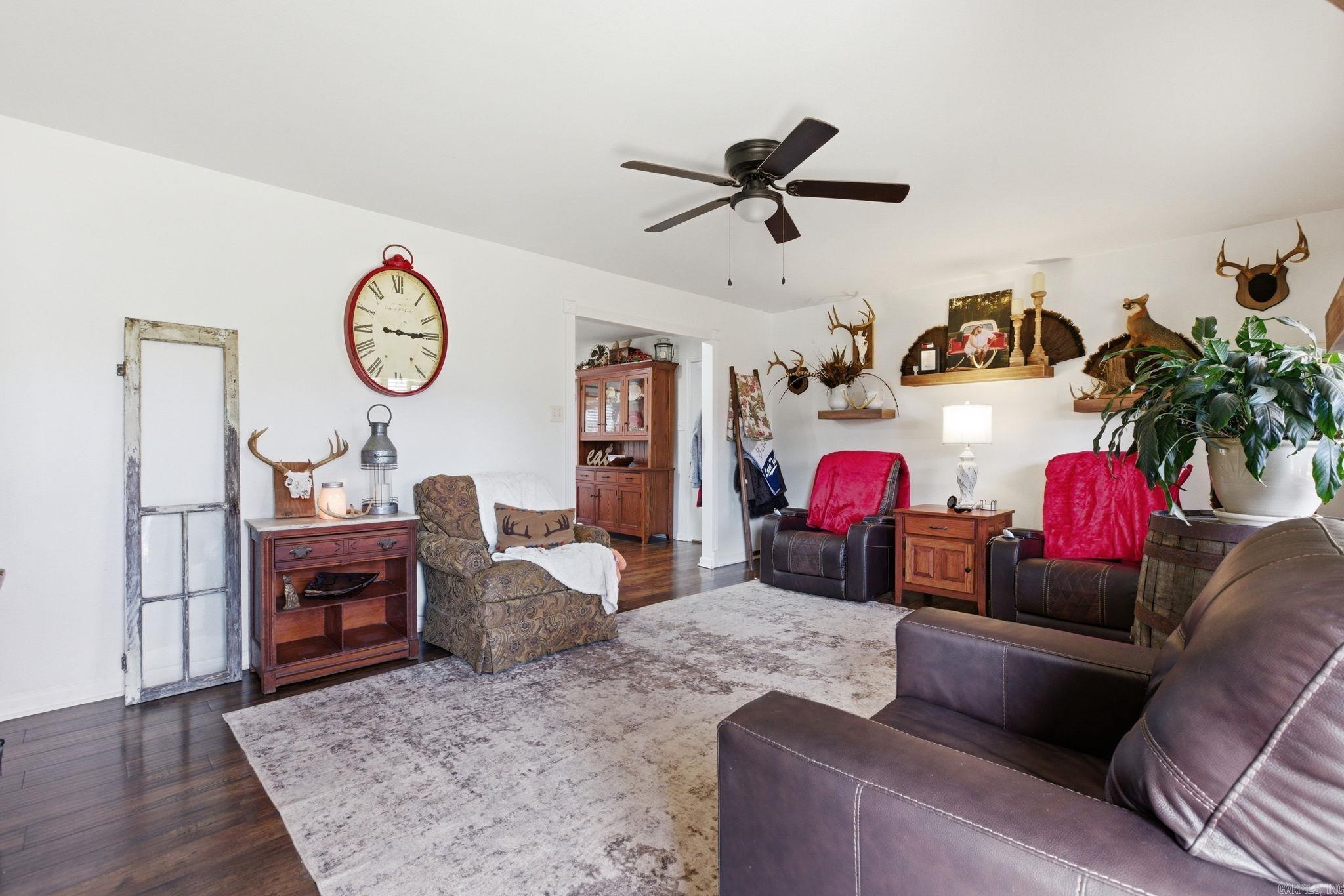 SPRINGHILL MANOR WEST - Residential