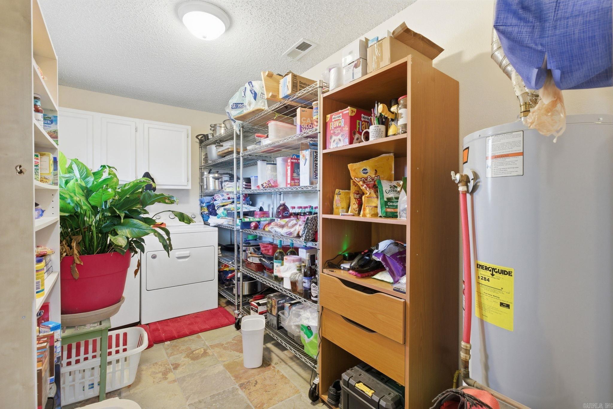 SPRINGHILL MANOR WEST - Residential