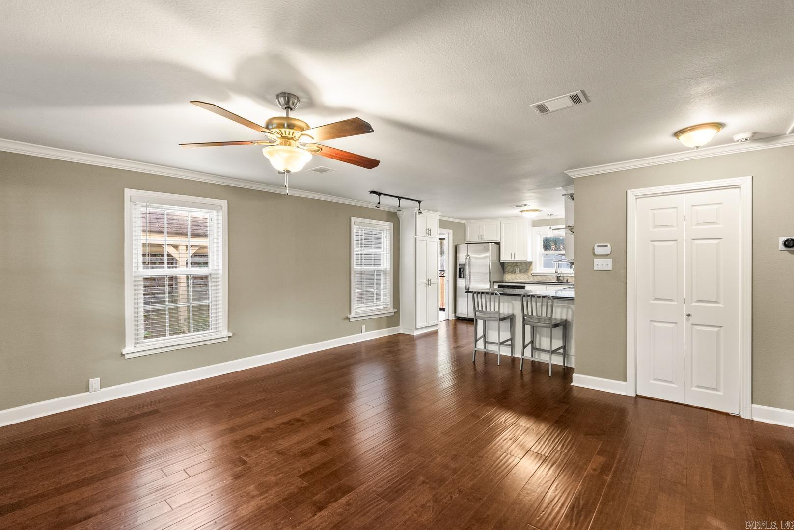 Lincoln Park - Residential