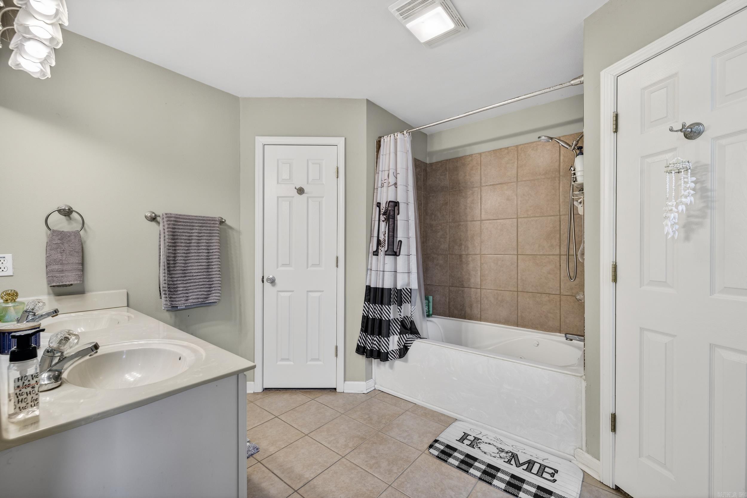 FOWLER RIDGE - Residential