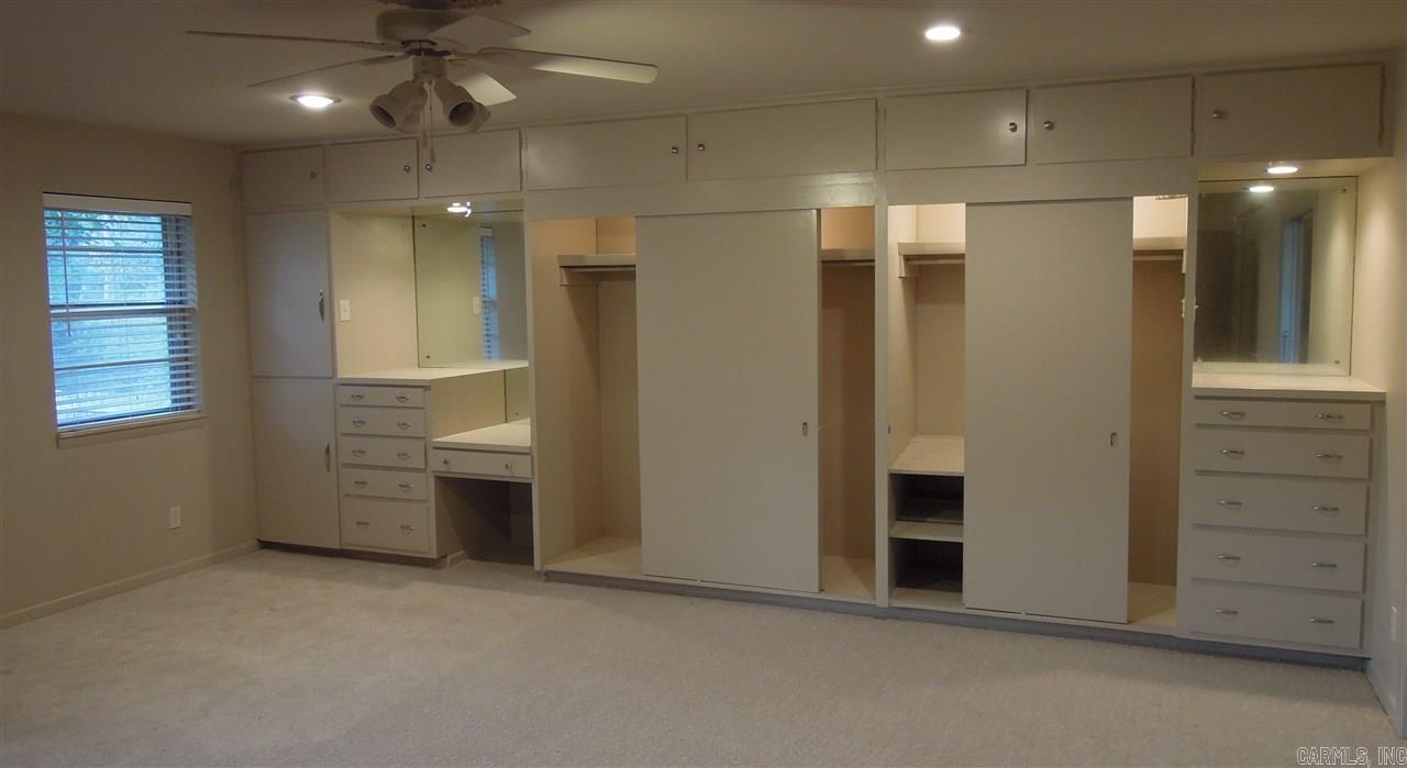 Leawood Heights - Residential