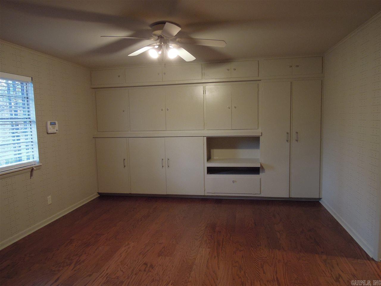 Leawood Heights - Residential