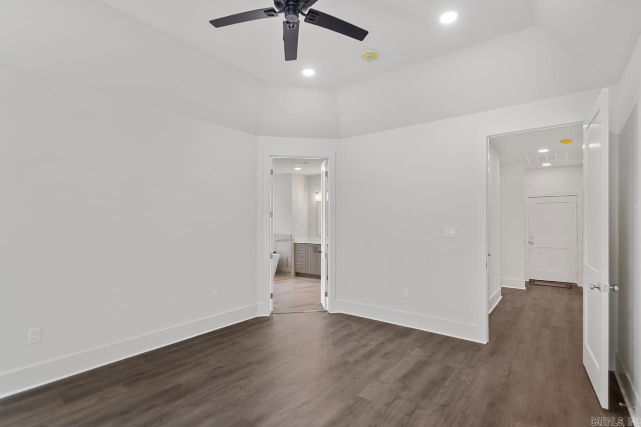 COLDWATER CREEK - Residential