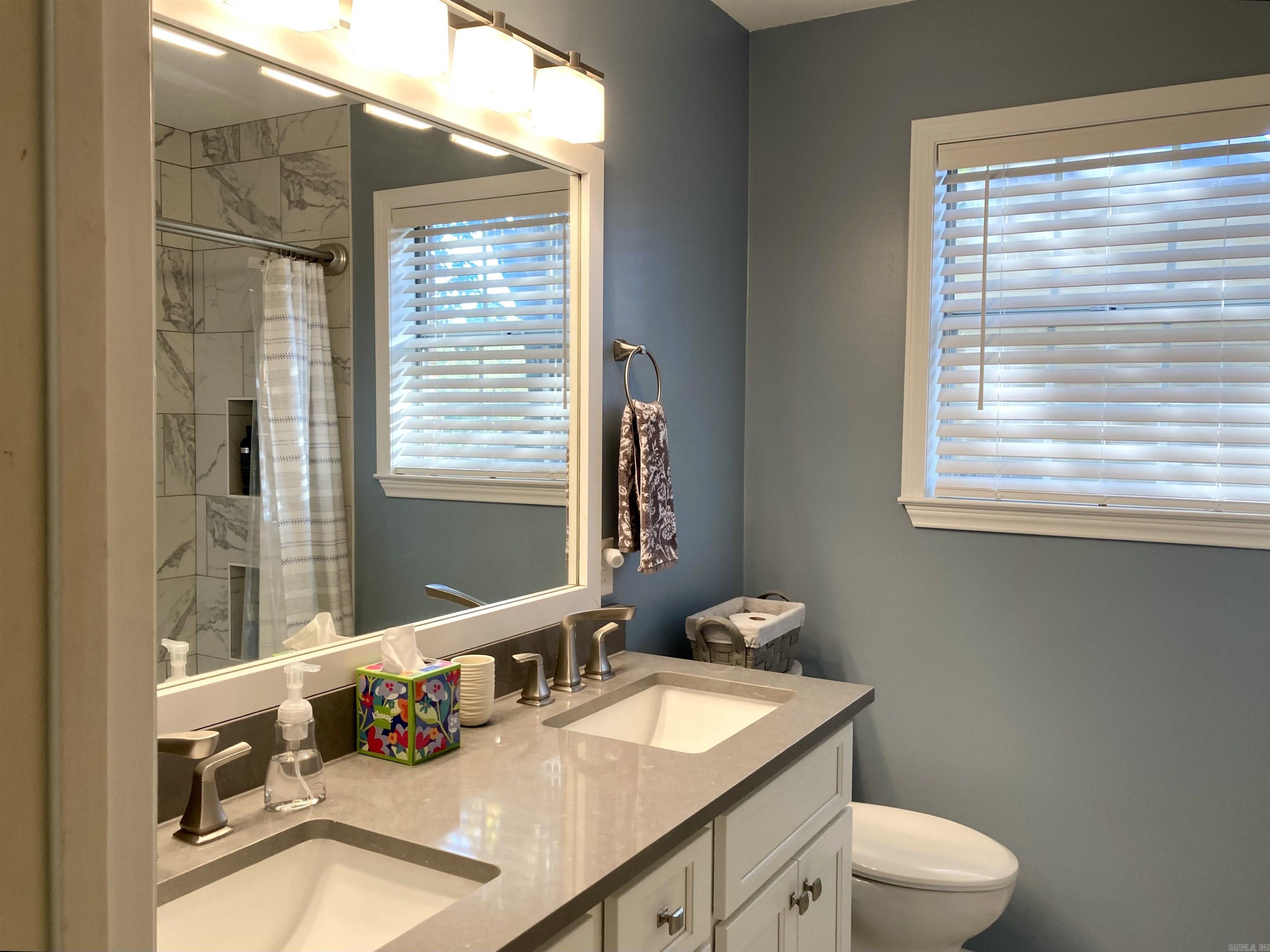 LUDINGTON HGTS - Residential