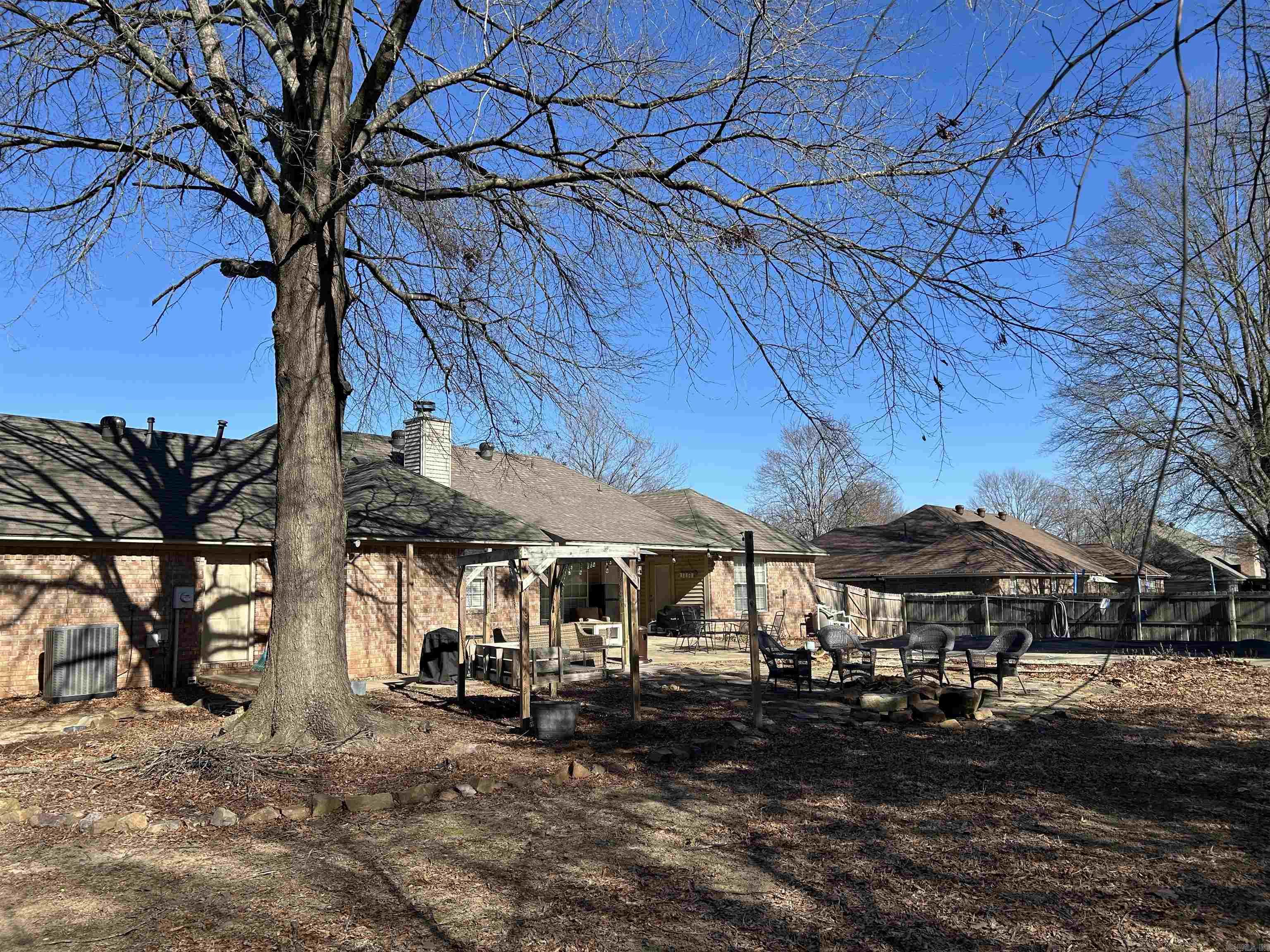 WOODLAND SPRINGS - Residential