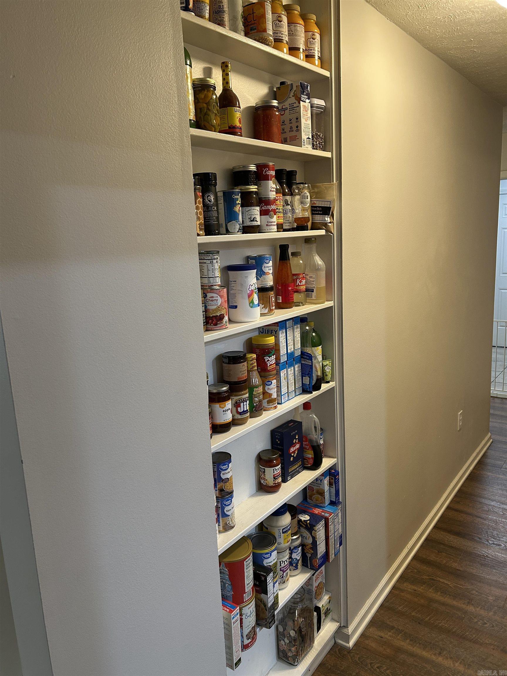 WOODLAND SPRINGS - Residential