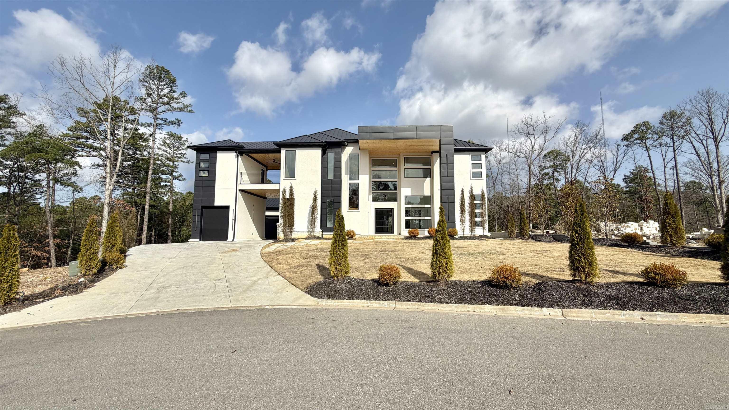 CHENAL VALLEY ORLE - Residential