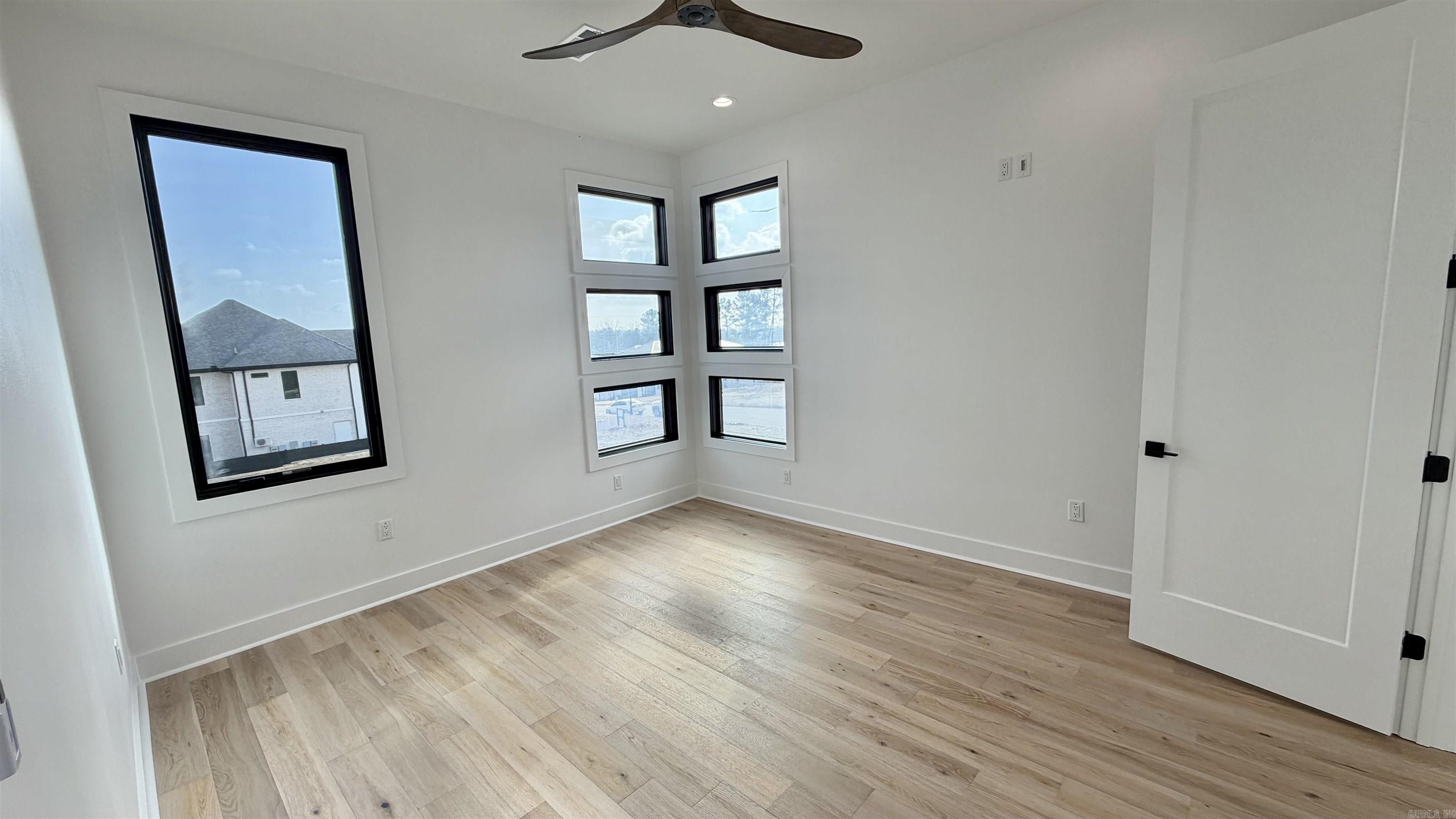 CHENAL VALLEY ORLE - Residential