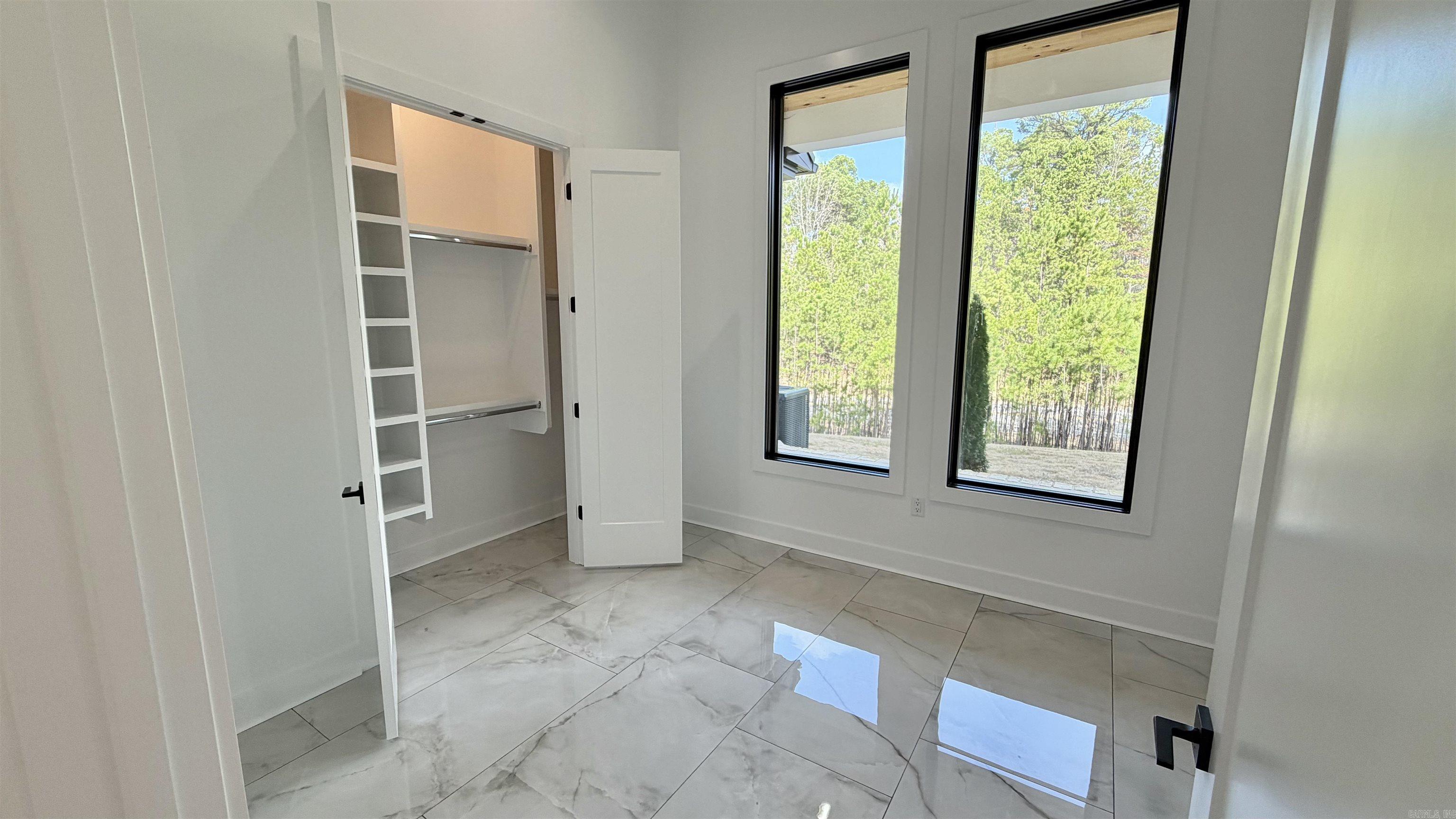 CHENAL VALLEY ORLE - Residential