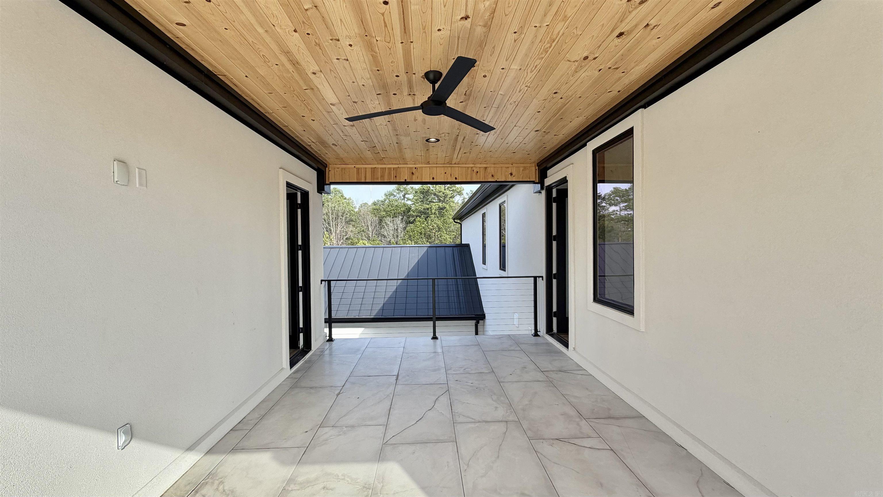 CHENAL VALLEY ORLE - Residential