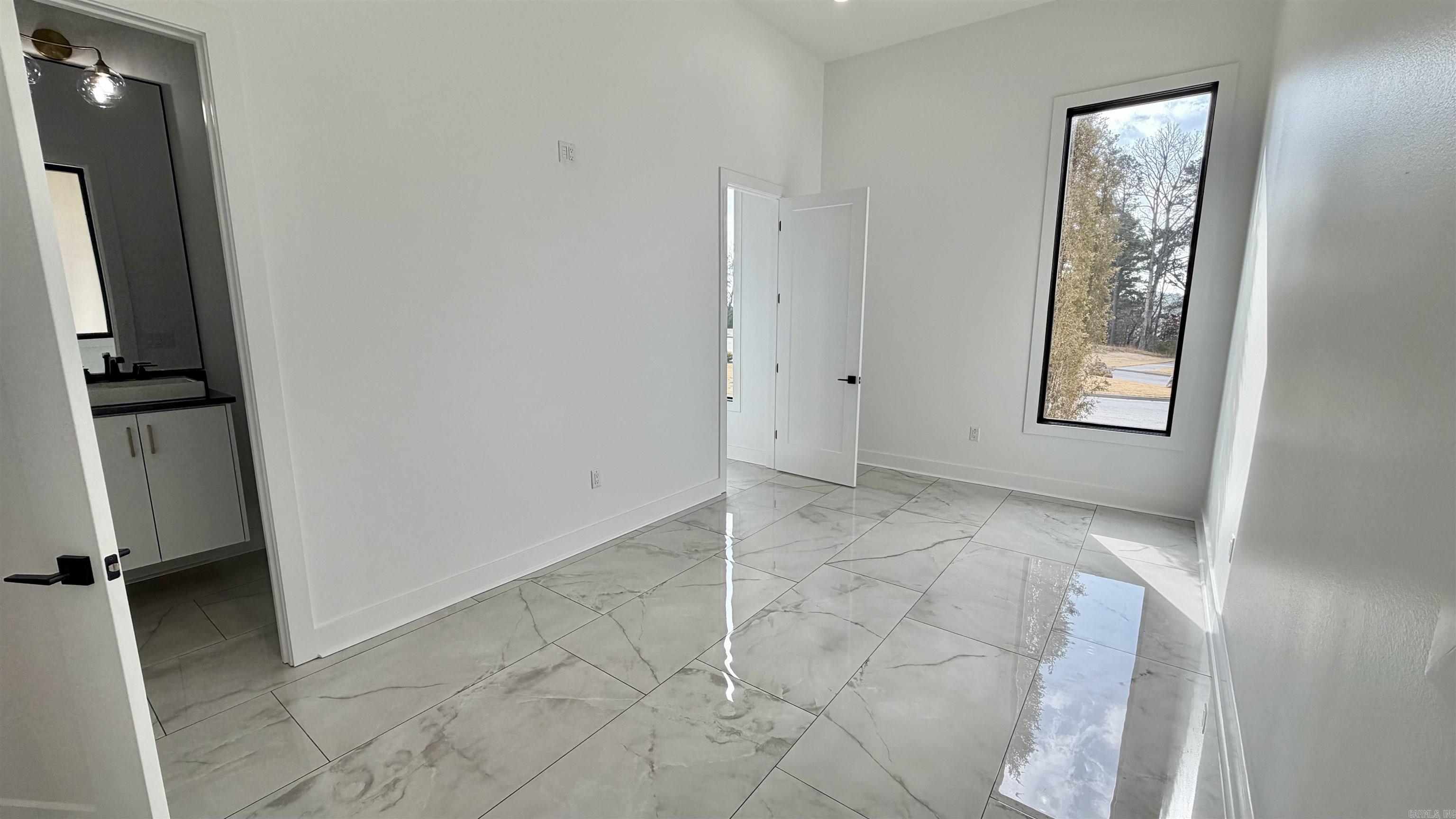 CHENAL VALLEY ORLE - Residential