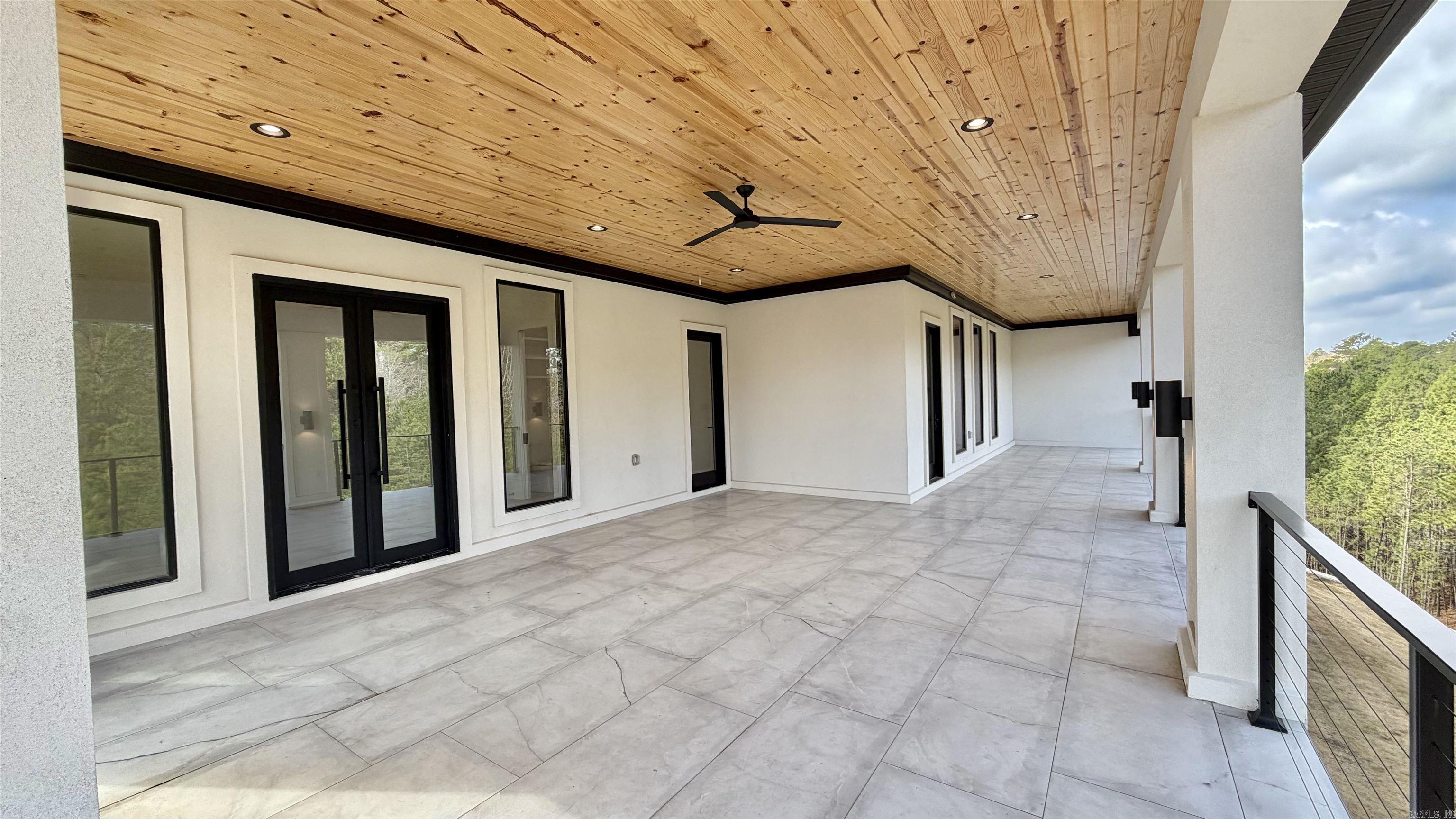 CHENAL VALLEY ORLE - Residential