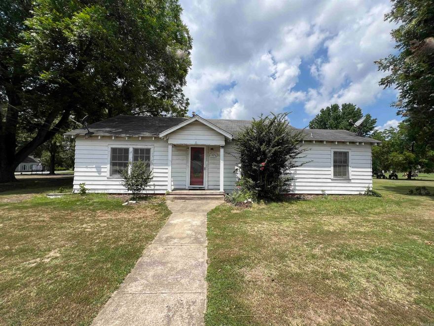 Investment Opportunity in Downtown Beebe! Embrace the potential of this 3-bedroom, 1-bathroom fixer-upper nestled in the heart of historic downtown Beebe. Listed at $80,000 and sold AS IS, this property is tailor-made for investors or those with a knack for renovations. Its prime location offers easy access to local amenities and a charming community atmosphere. Whether you're looking to flip a property or create your dream home, seize this chance to transform and revitalize a piece of Beebe's vibrant history. Don't wait—schedule your showing today!