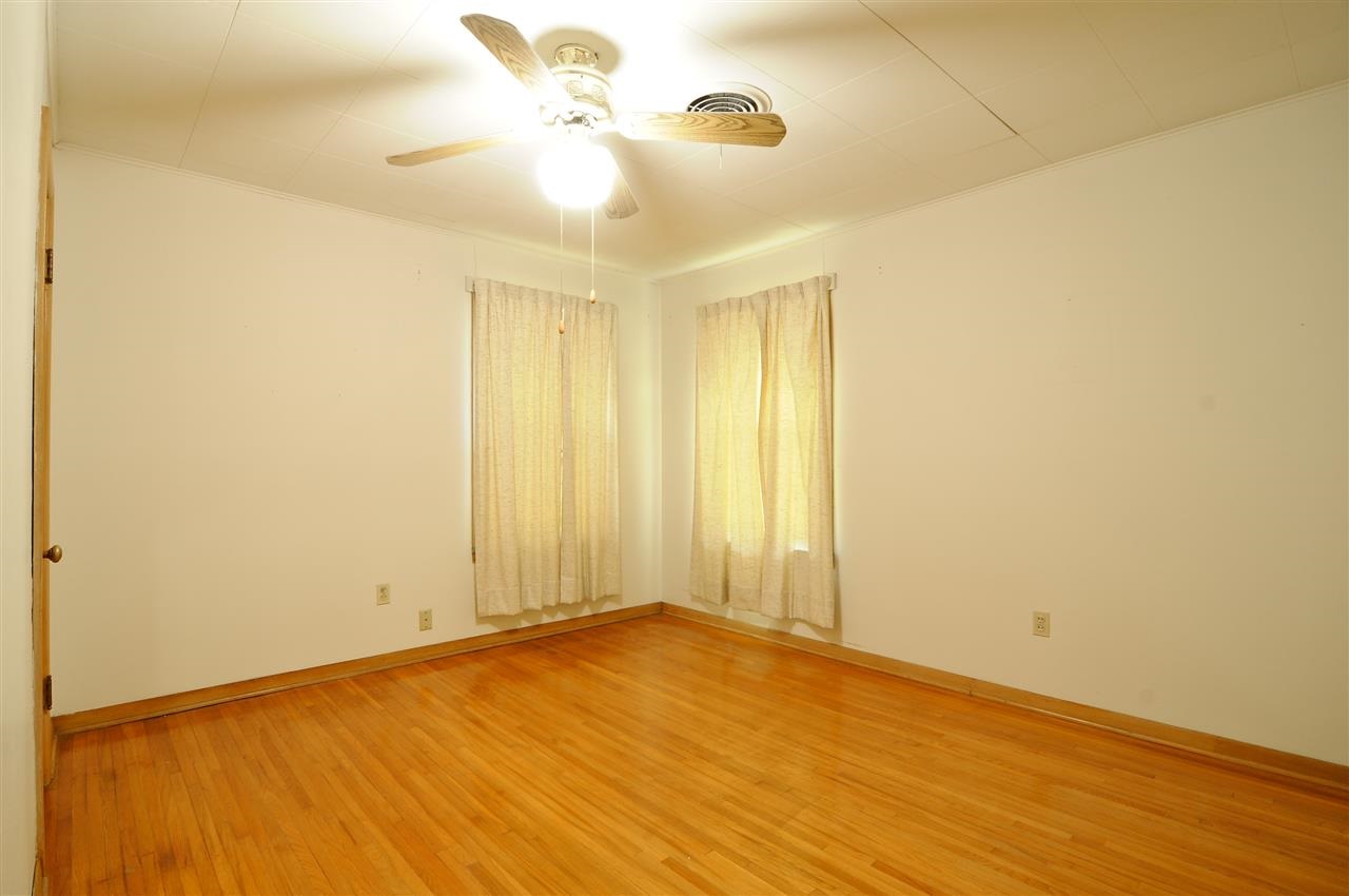 College Park N1 - Residential Income