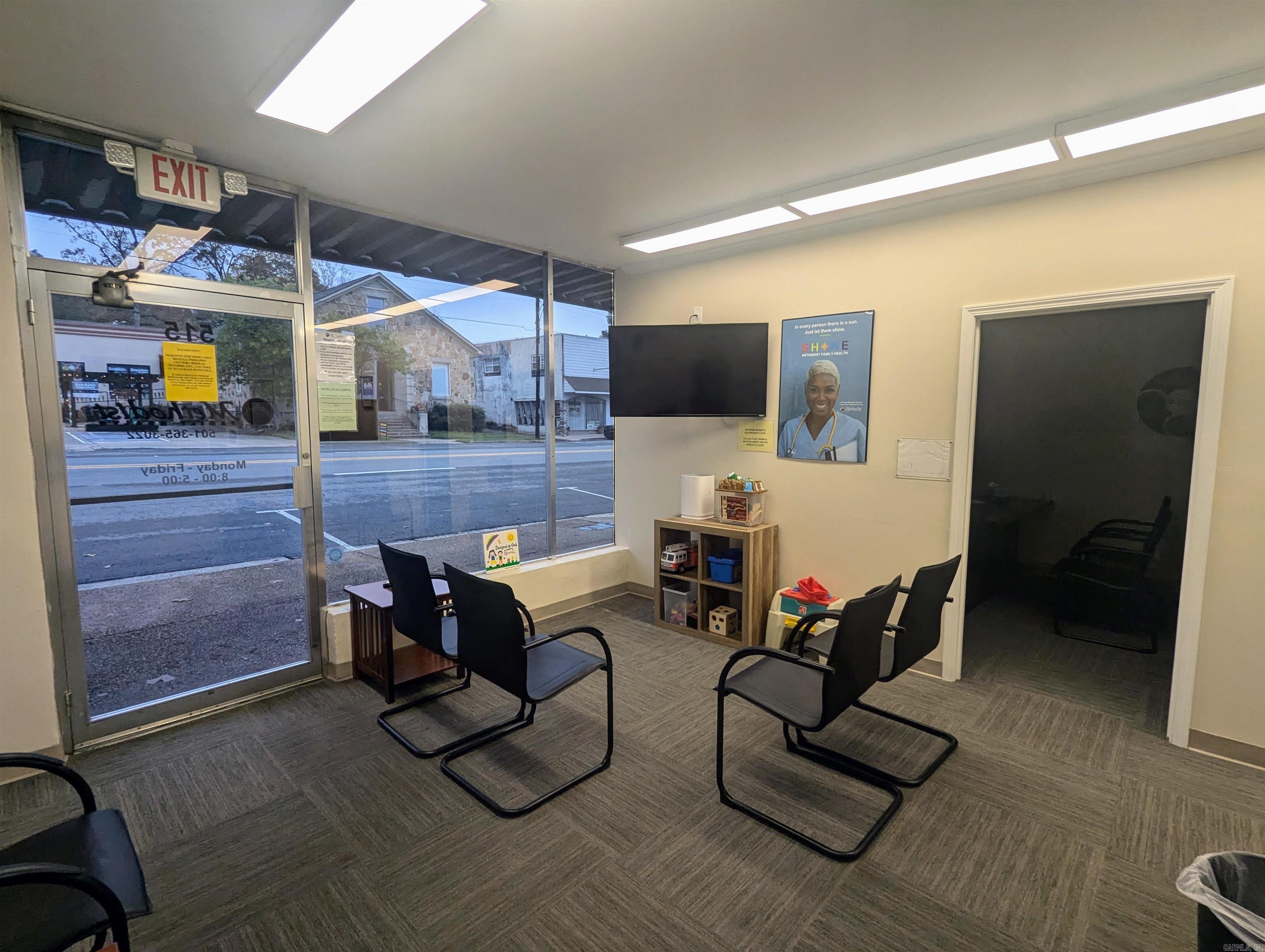 Heber Springs-Inside - Commercial Sale