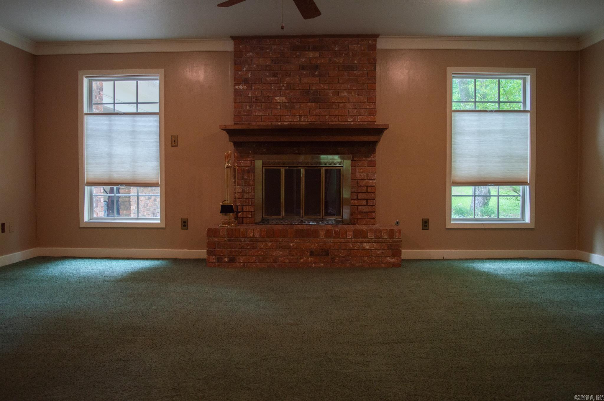 Vivian Manor - Residential