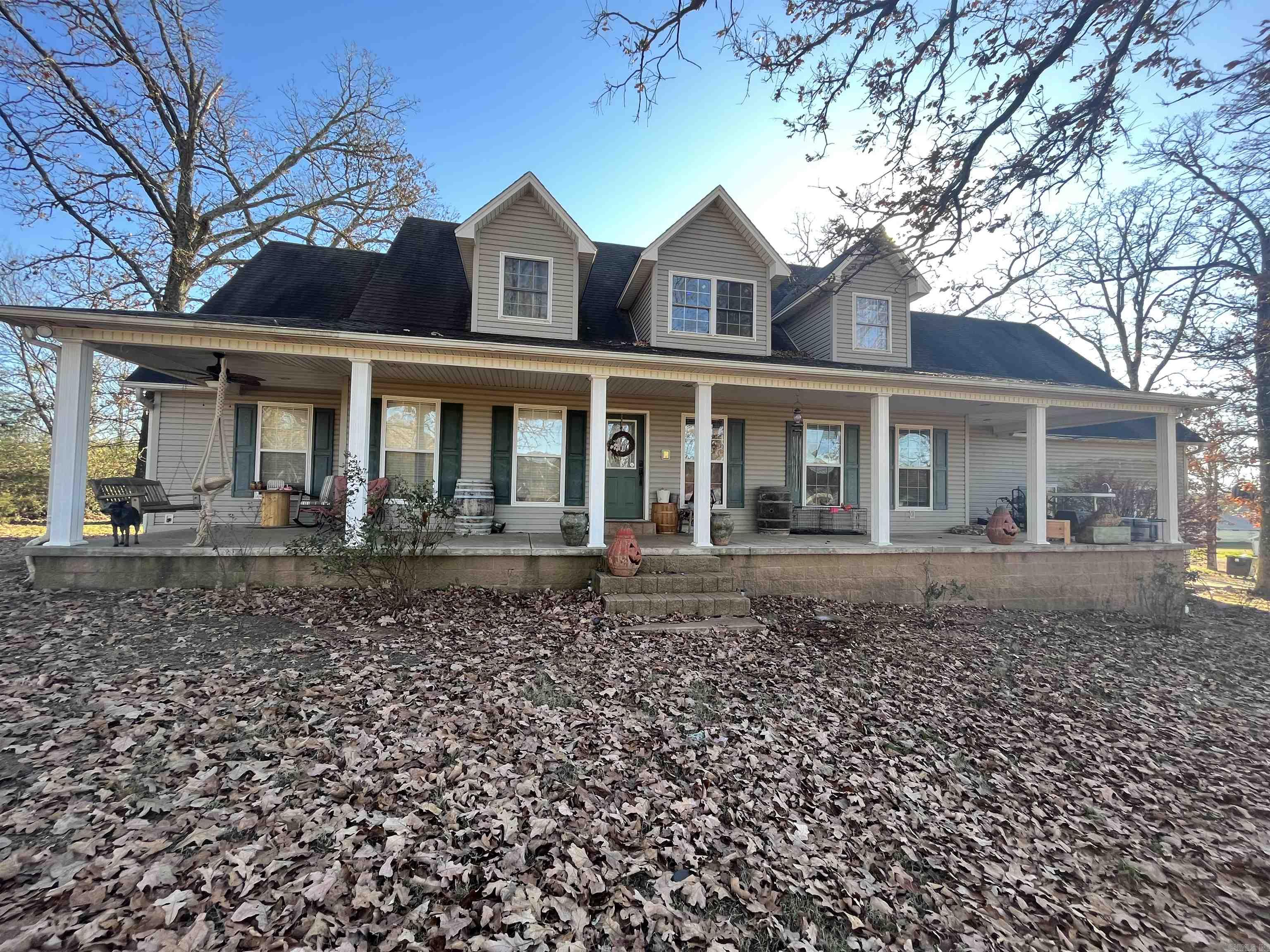 Always dreamt of working for yourself? Look no further!! This 60 acre farm has everything you need! With 3-600x43 and 2-500x43 houses there is Great cash flow! FarmTalk app installed as well making life easy! A well appointed 2900 sq ft home is included! Boasting 4 Bedrooms and 4 full Bathrooms and all APPLIANCES CONVEY!! More storage space than you could ever need! If you're worried about financing, I have multiple outlets of information and we can get you on your way to self employment, so don't wait! Call today for your showing!!
