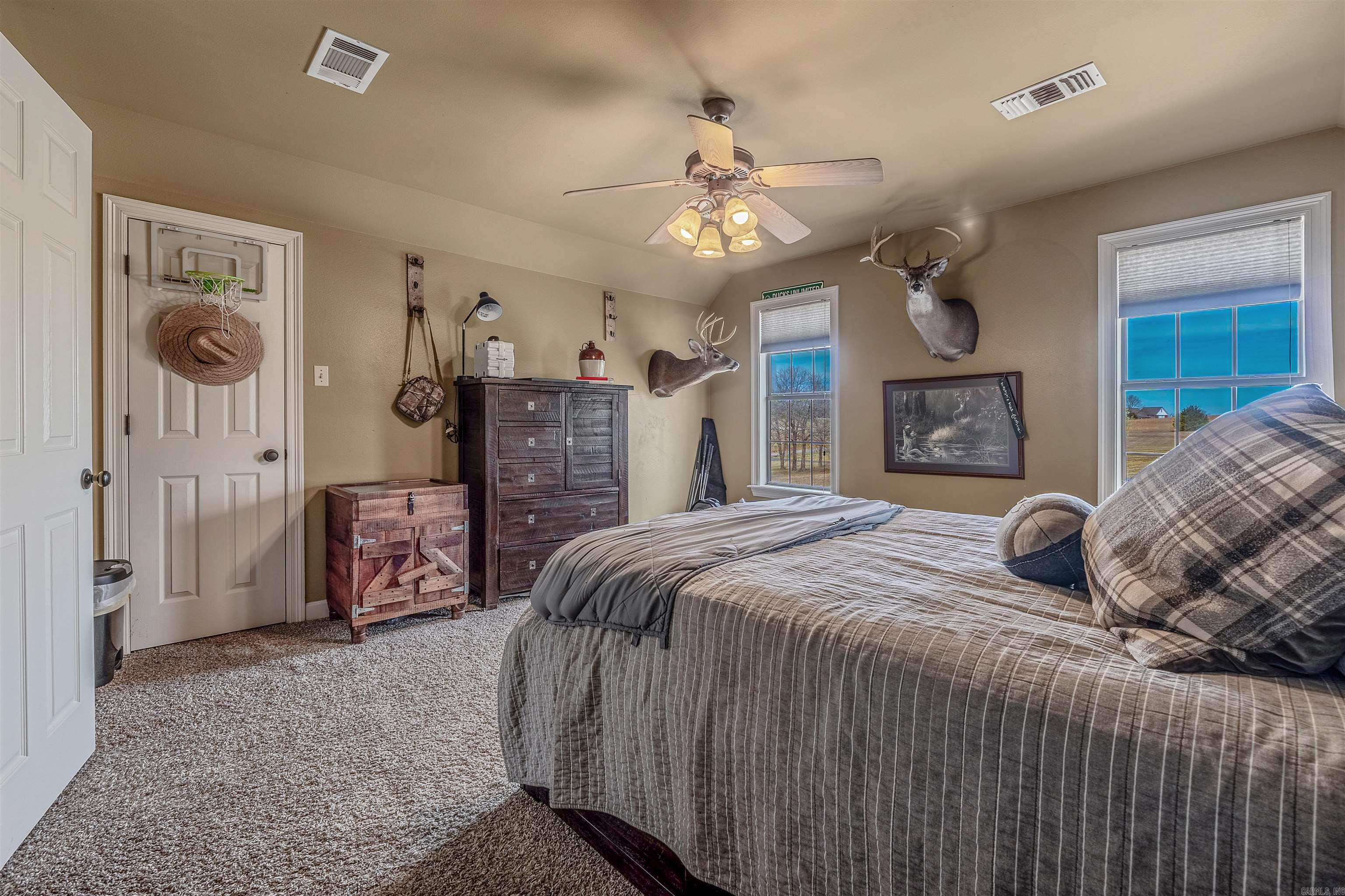WOODRIDGE - Residential