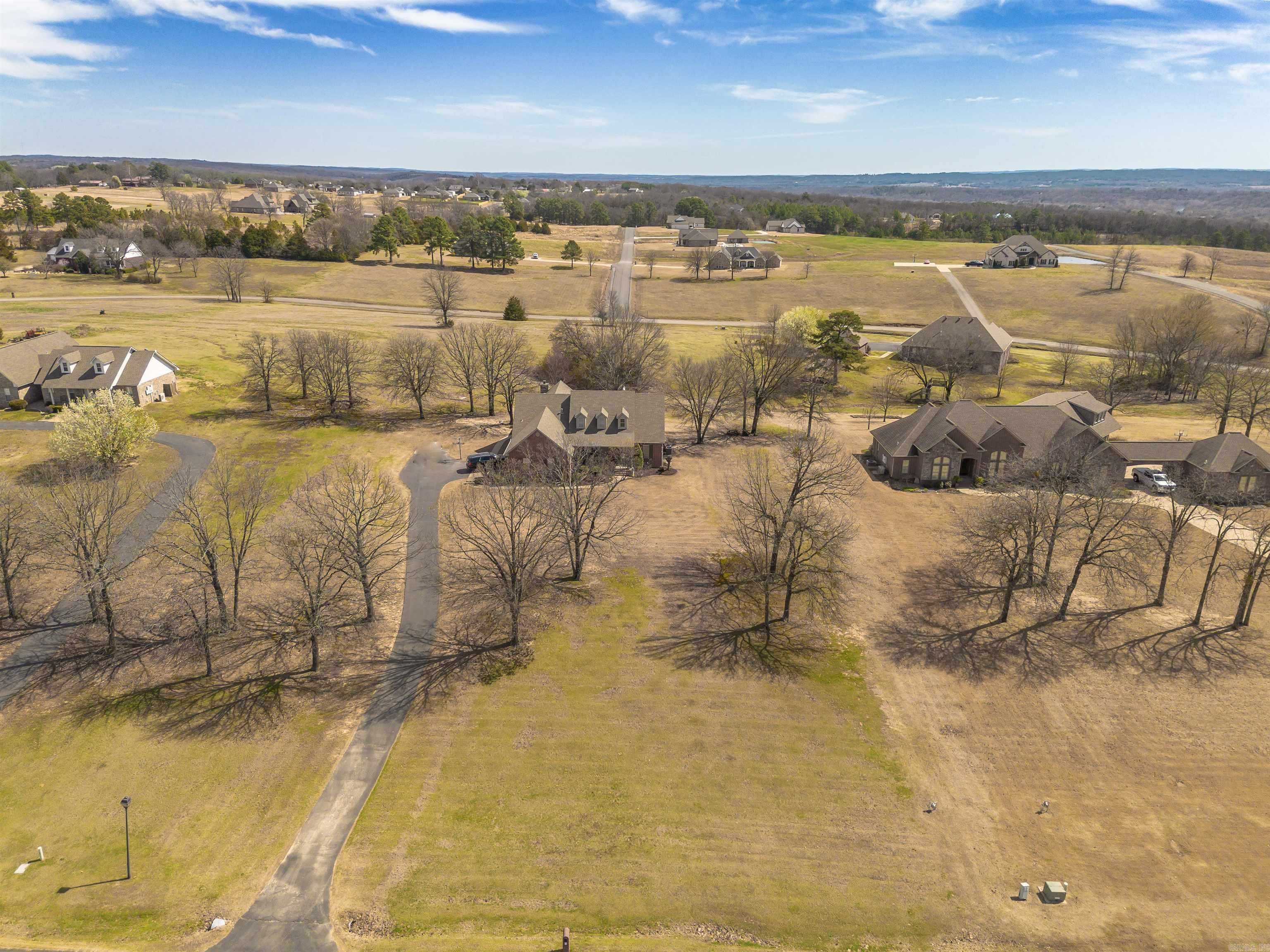 WOODRIDGE - Residential