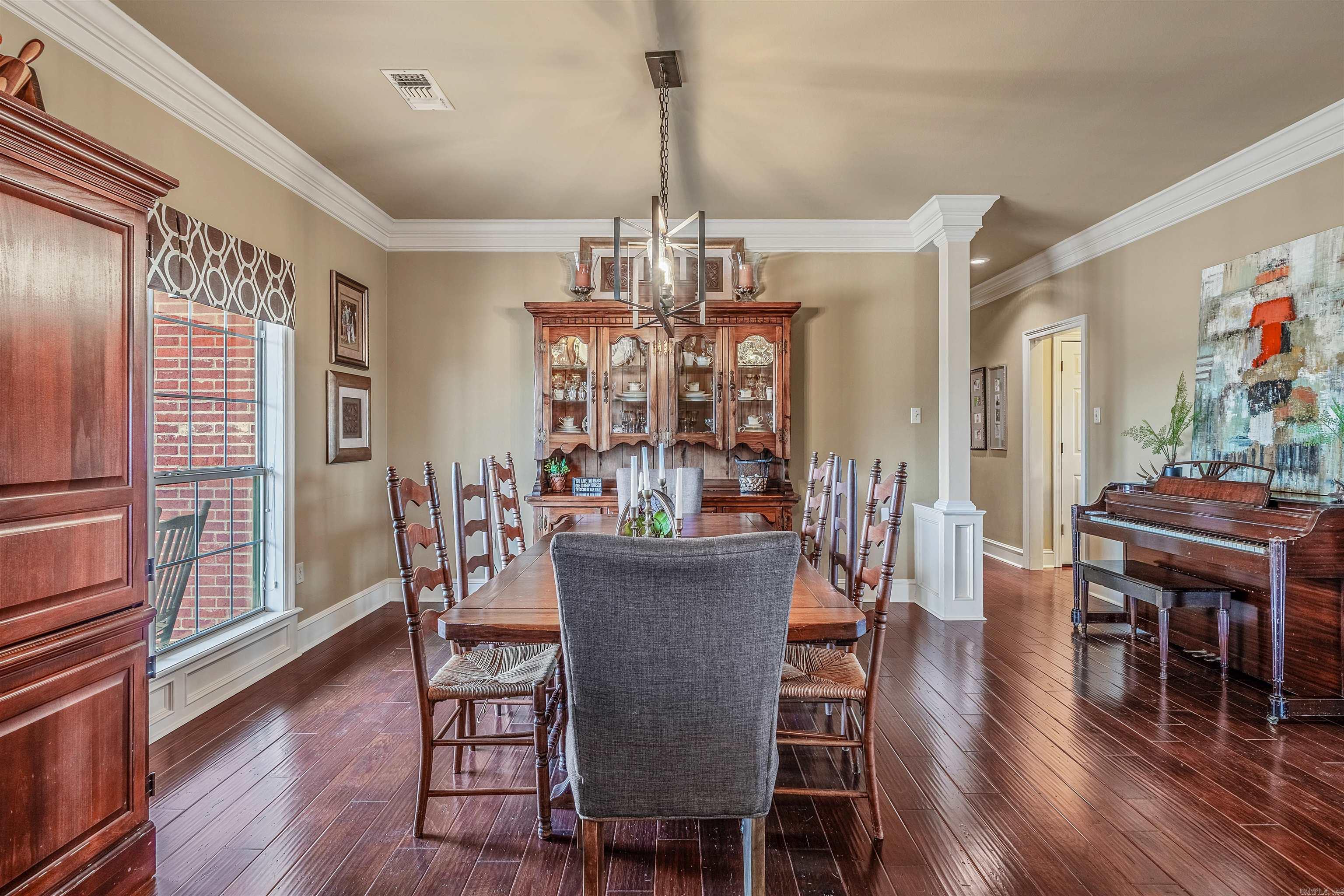 WOODRIDGE - Residential