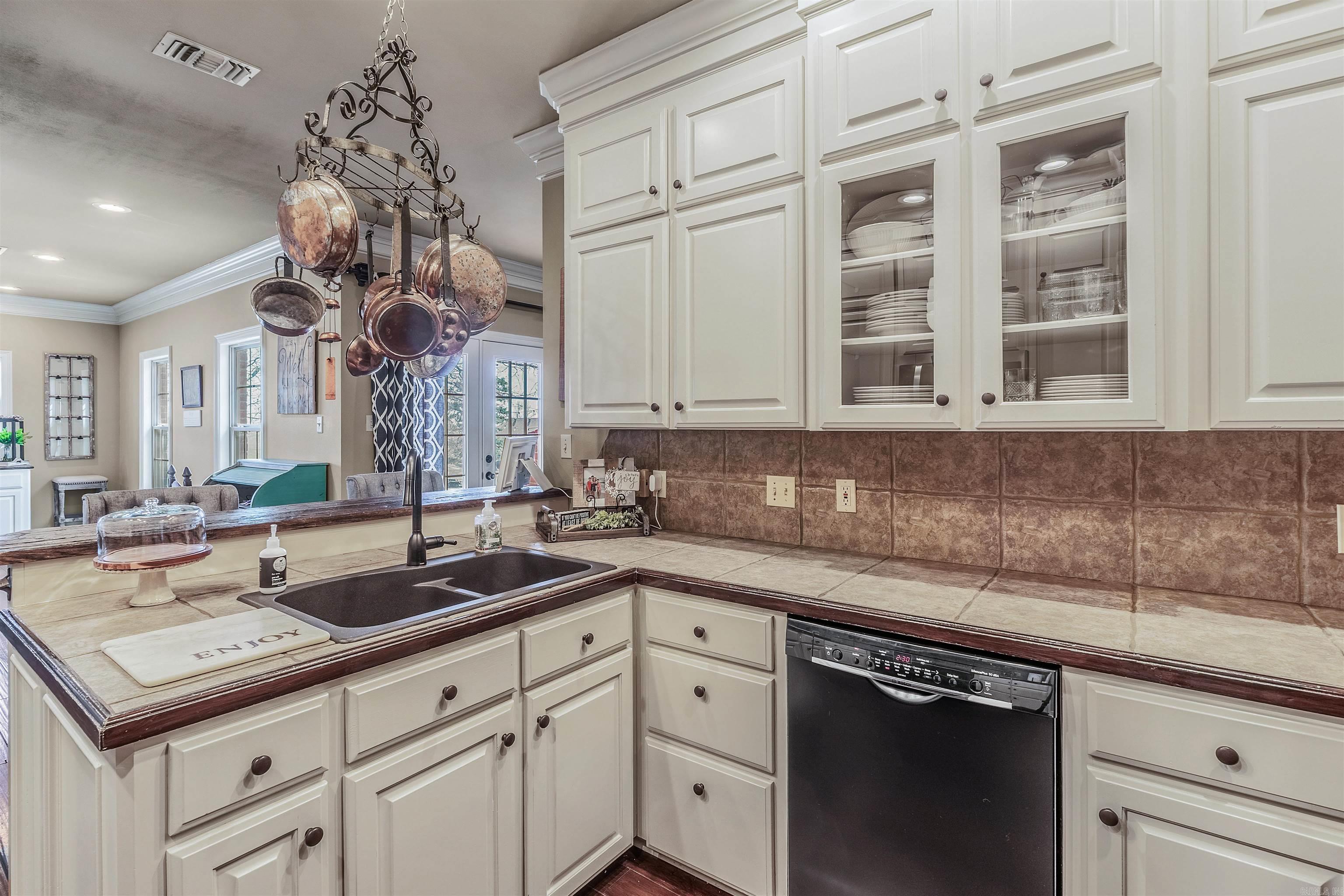 WOODRIDGE - Residential