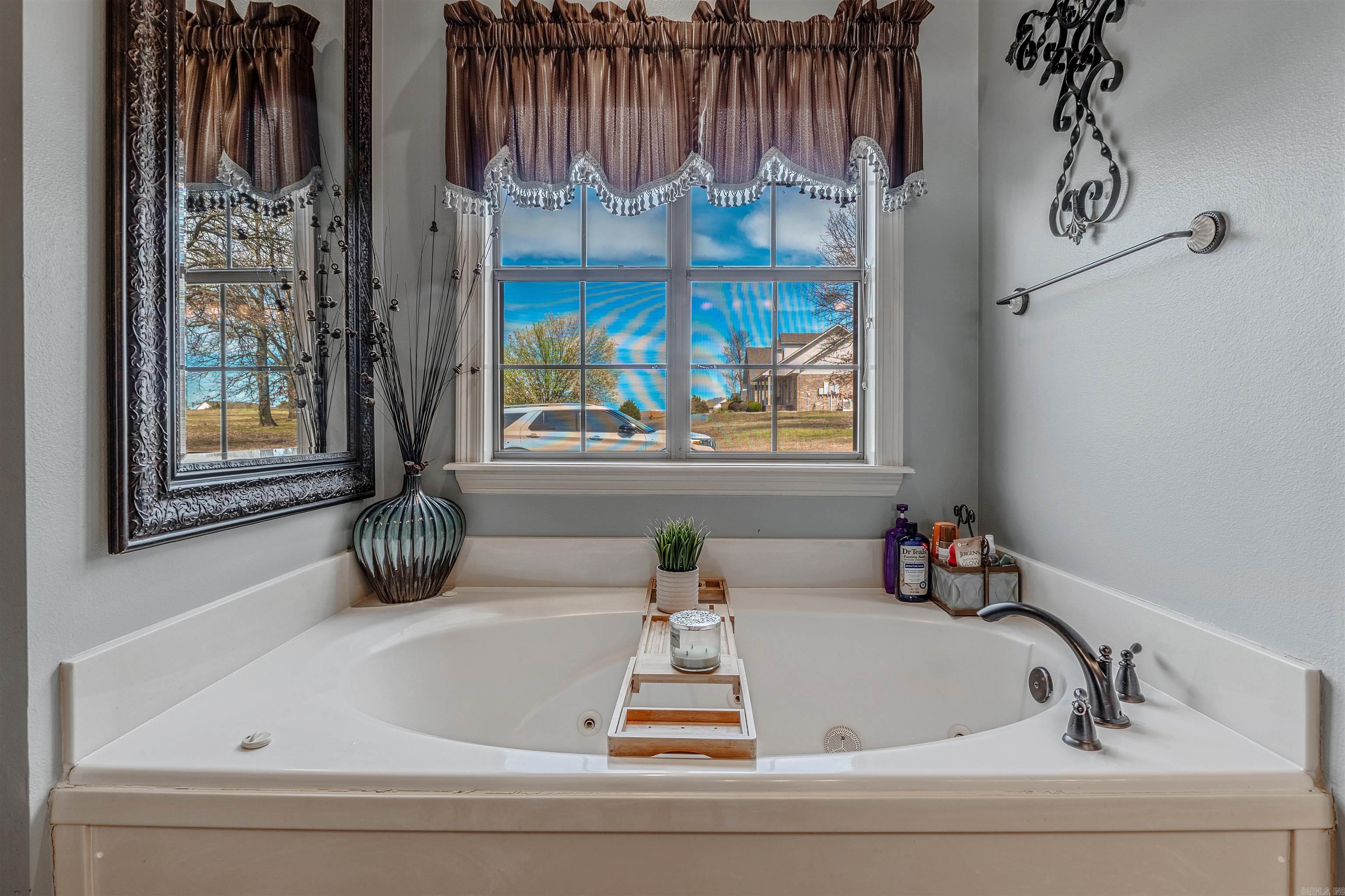 WOODRIDGE - Residential