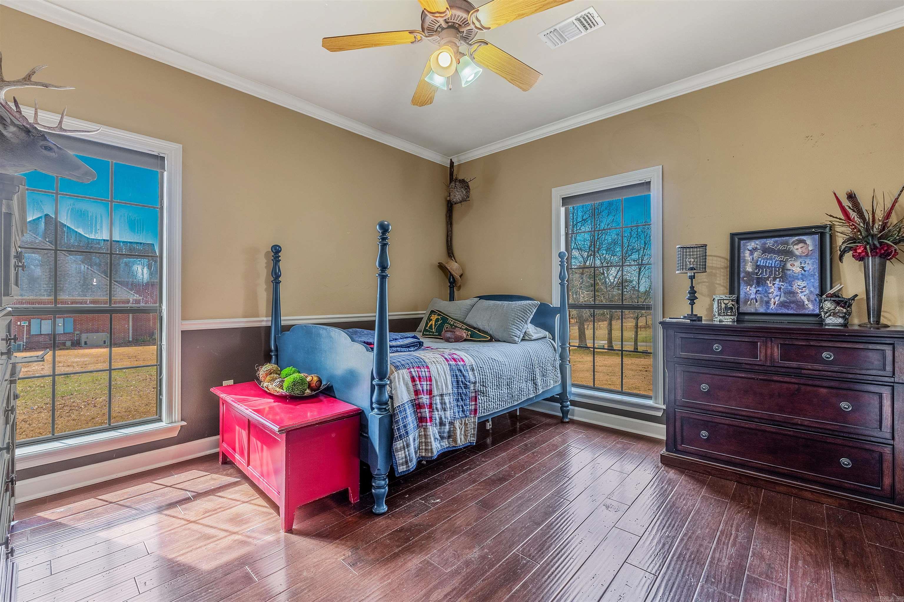 WOODRIDGE - Residential