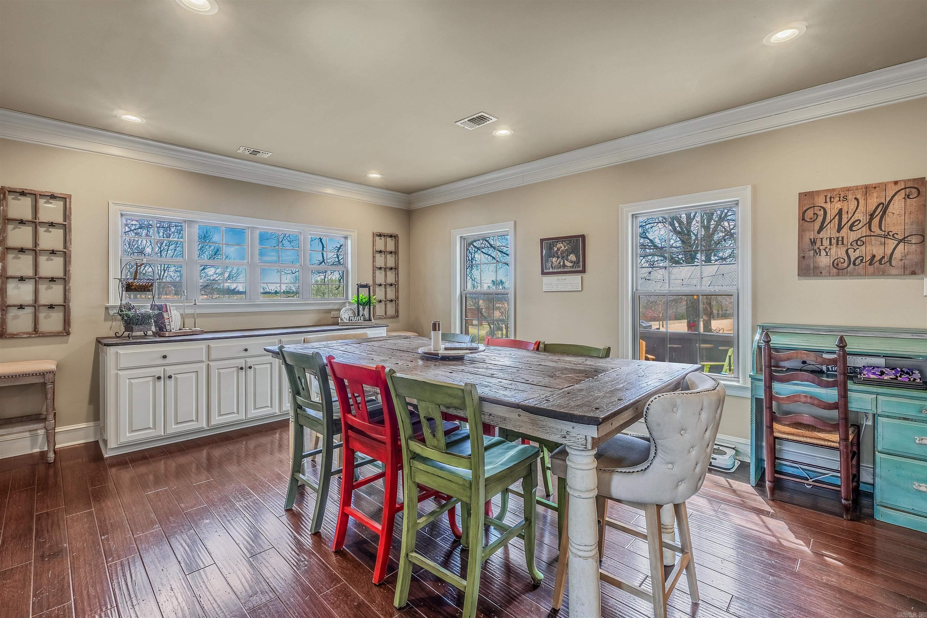 WOODRIDGE - Residential